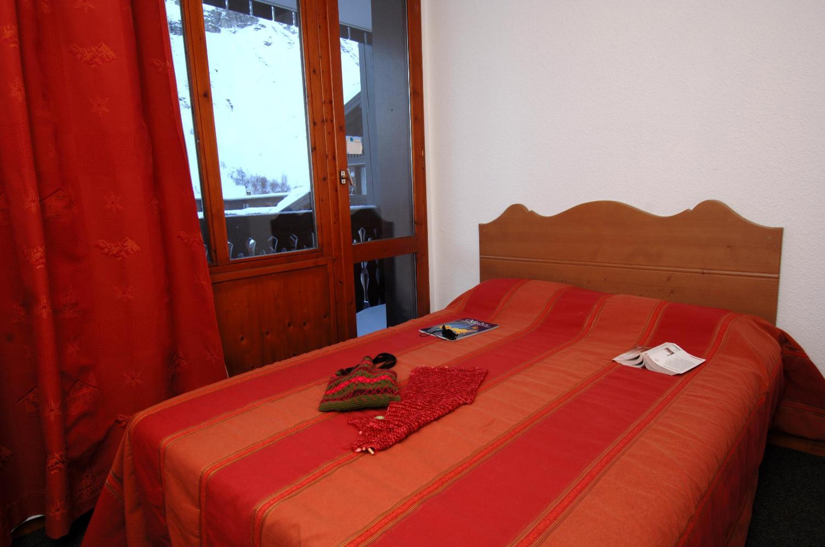 2-Room Apartment (4 people)