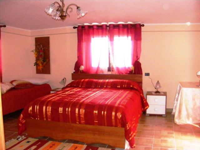 Triple Room - Photo 12