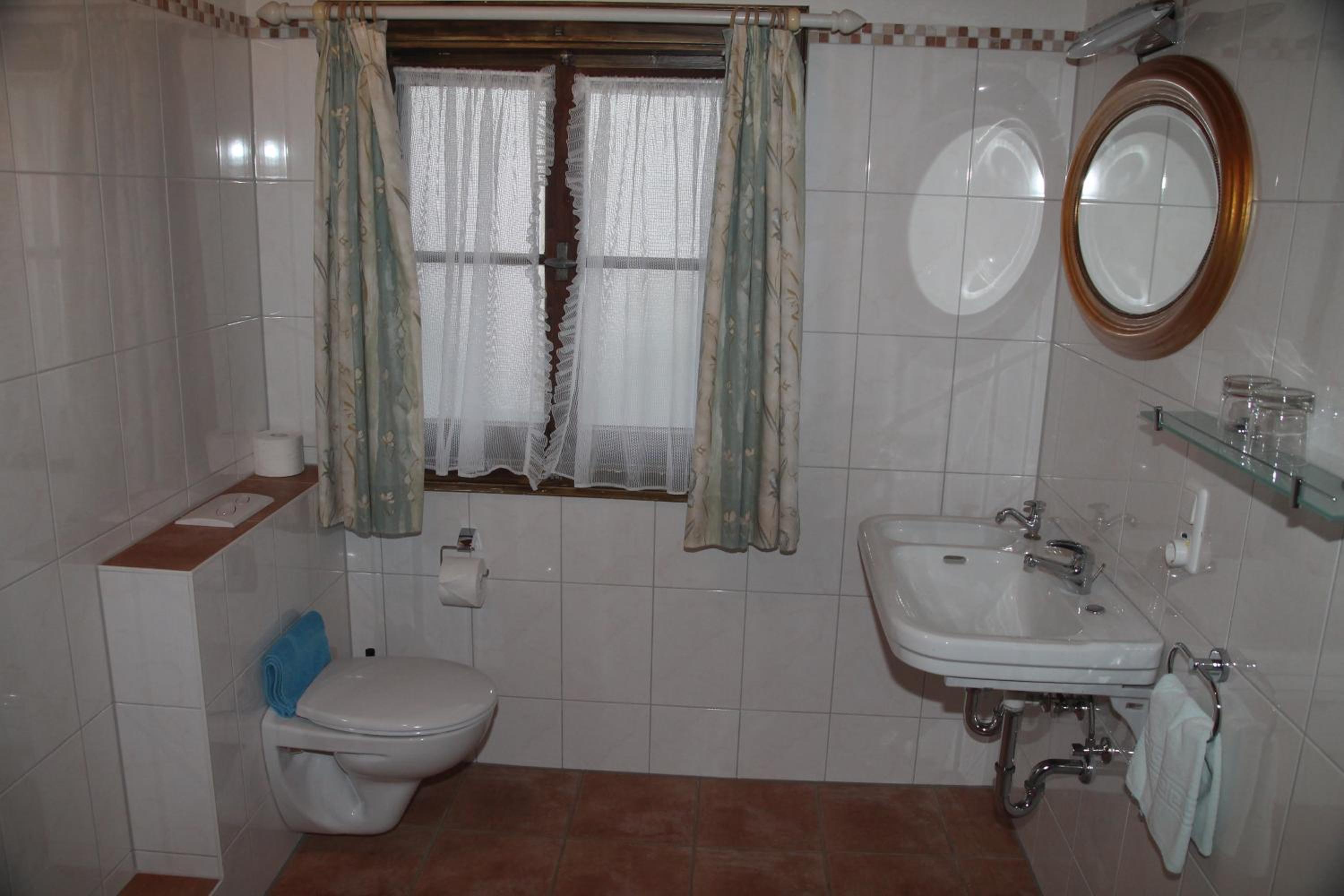 Deluxe Double Room with Balcony photo 3