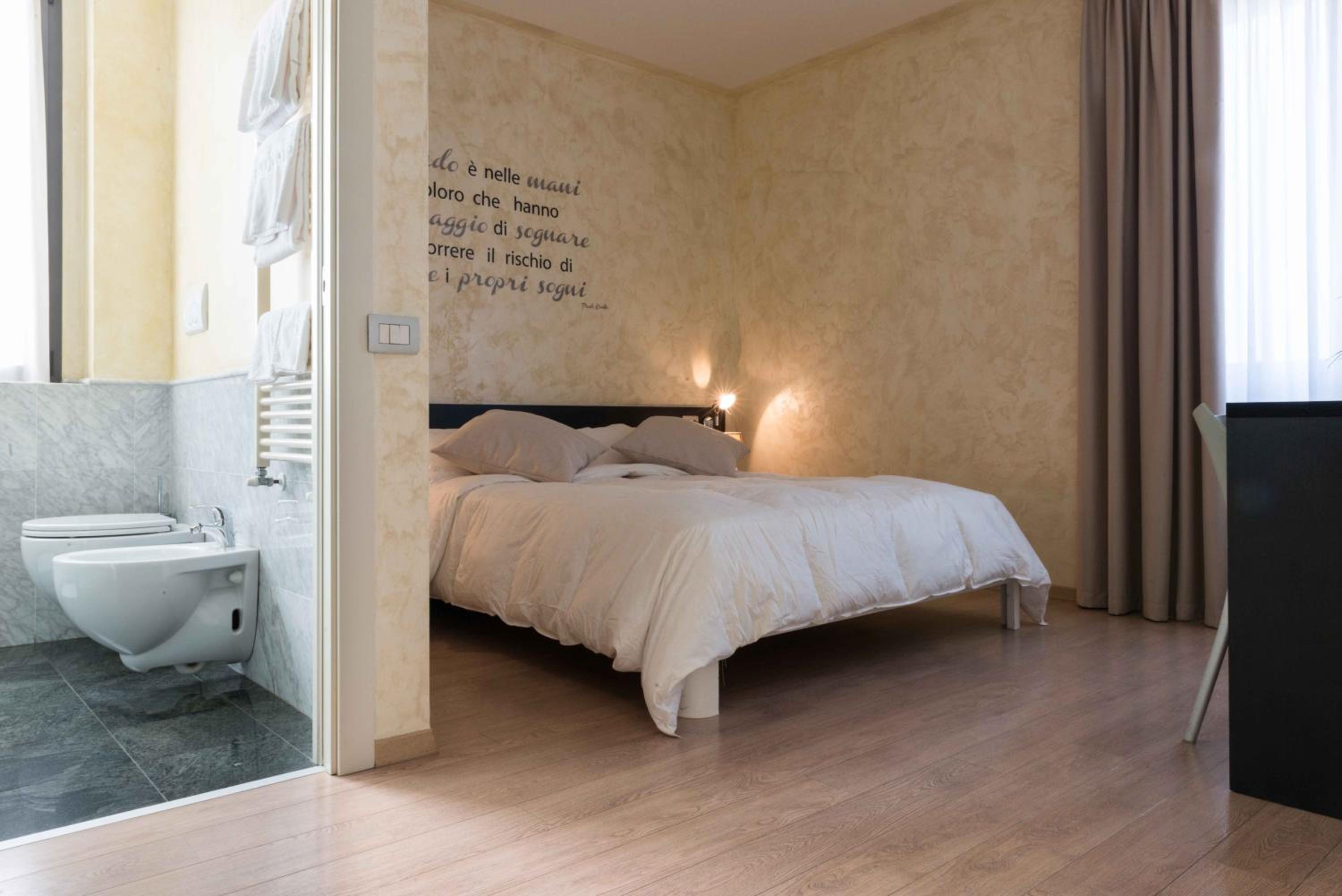 Superior Double Room photo 2