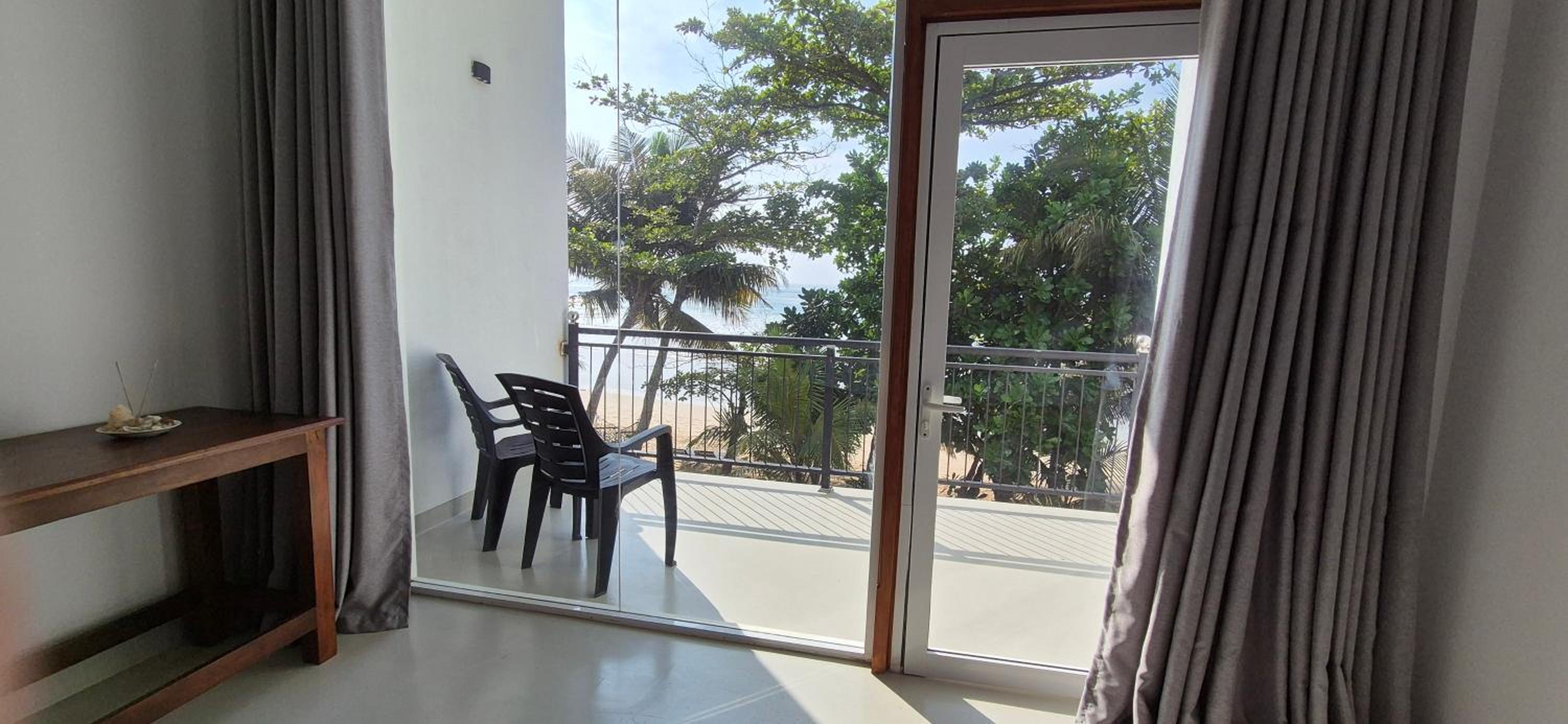 Family Room with Sea View