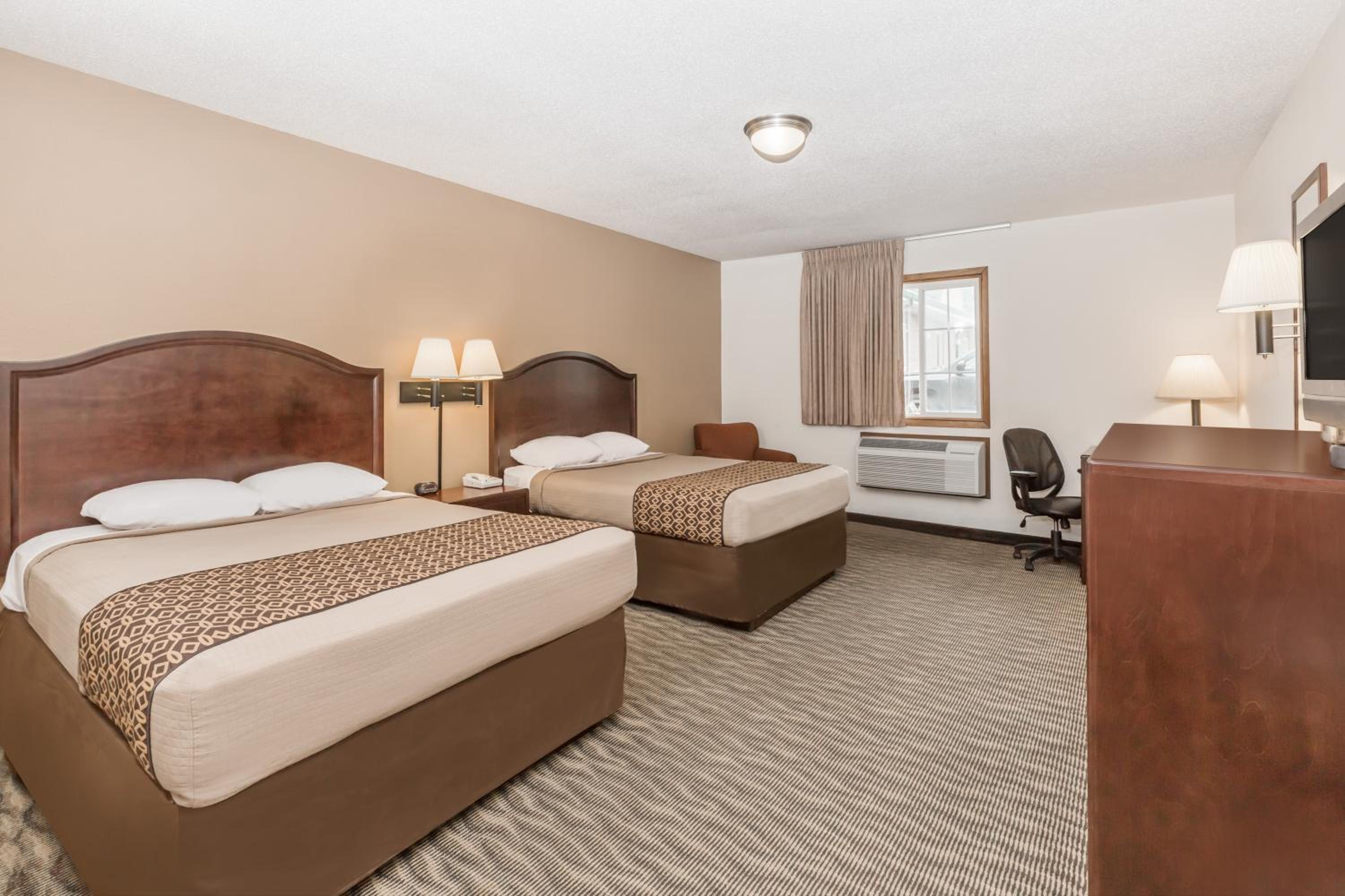 2 Double Beds Non-Smoking - Photo 1