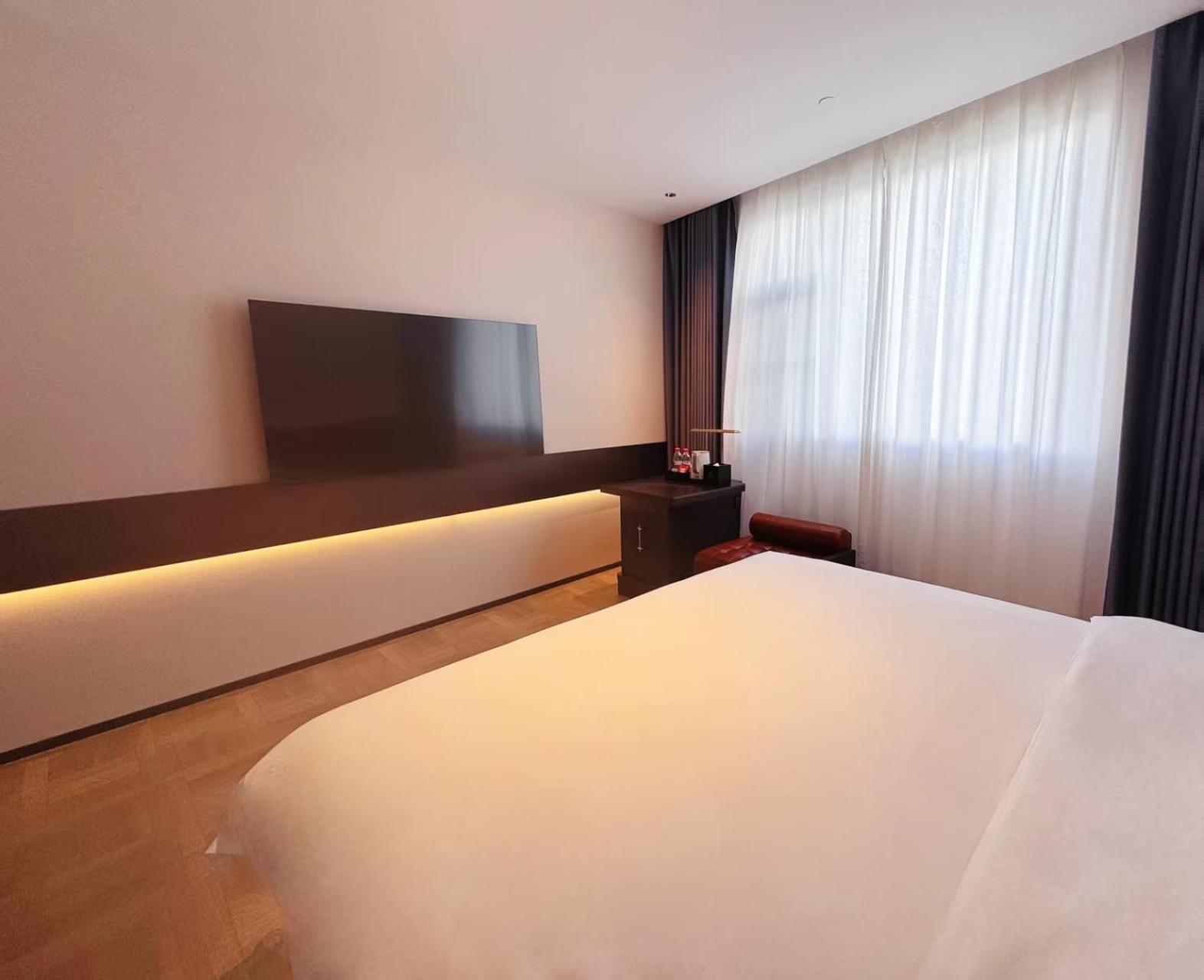 Superior King Room photo 3