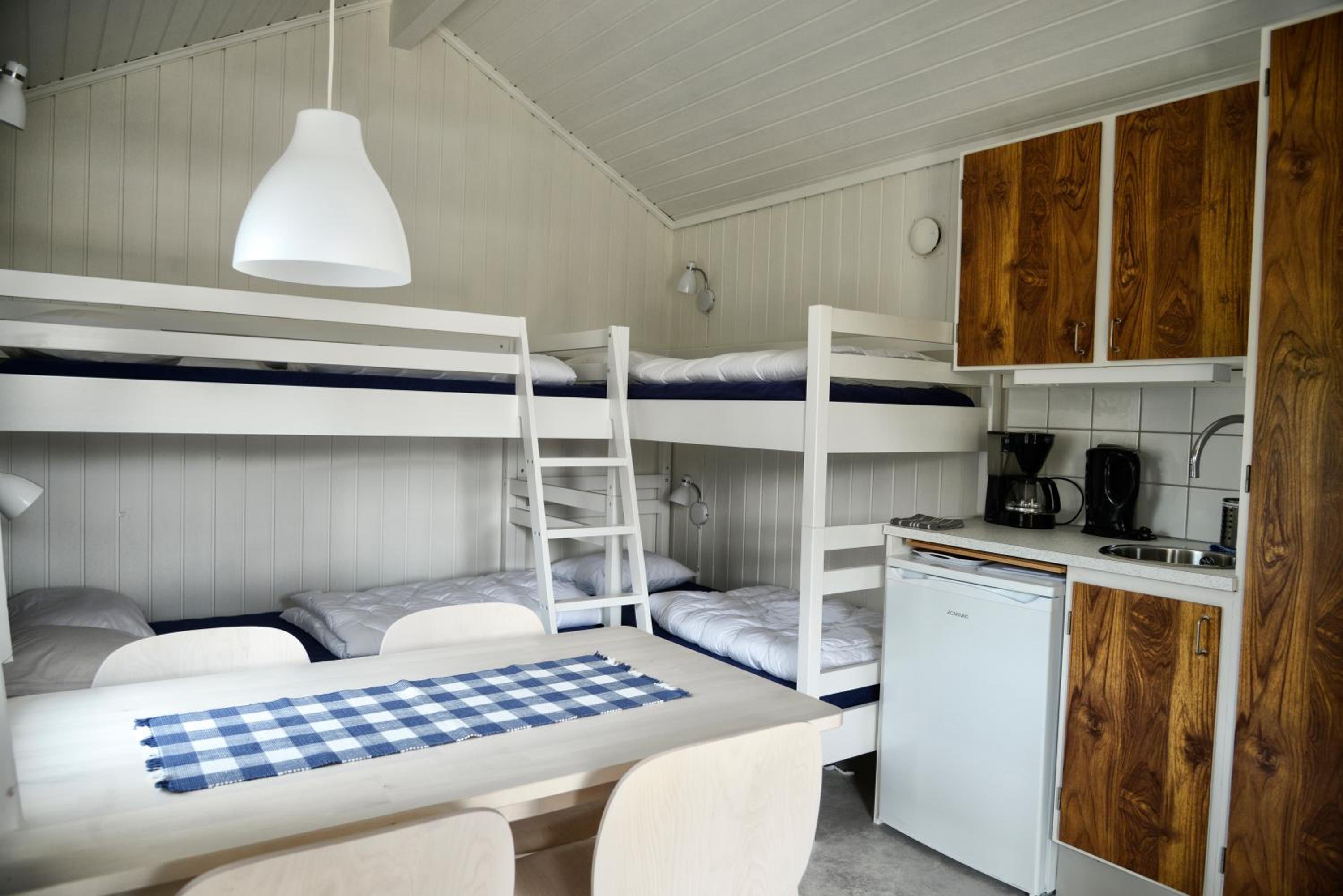 Cottage (4 Adults)
