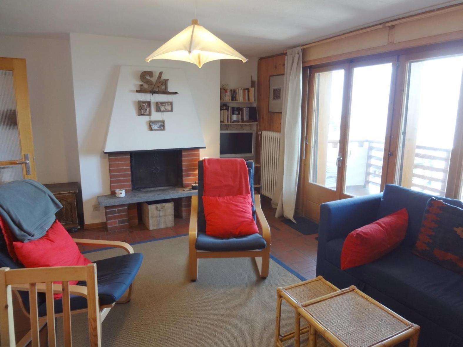 Two-Bedroom Apartment photo 1