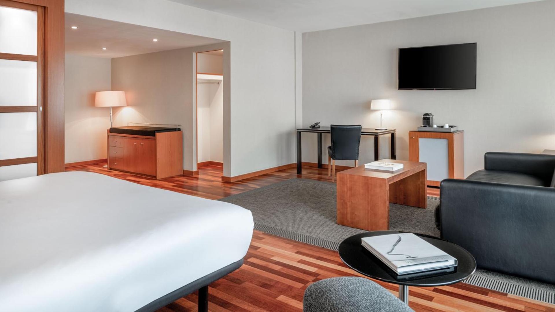Available room