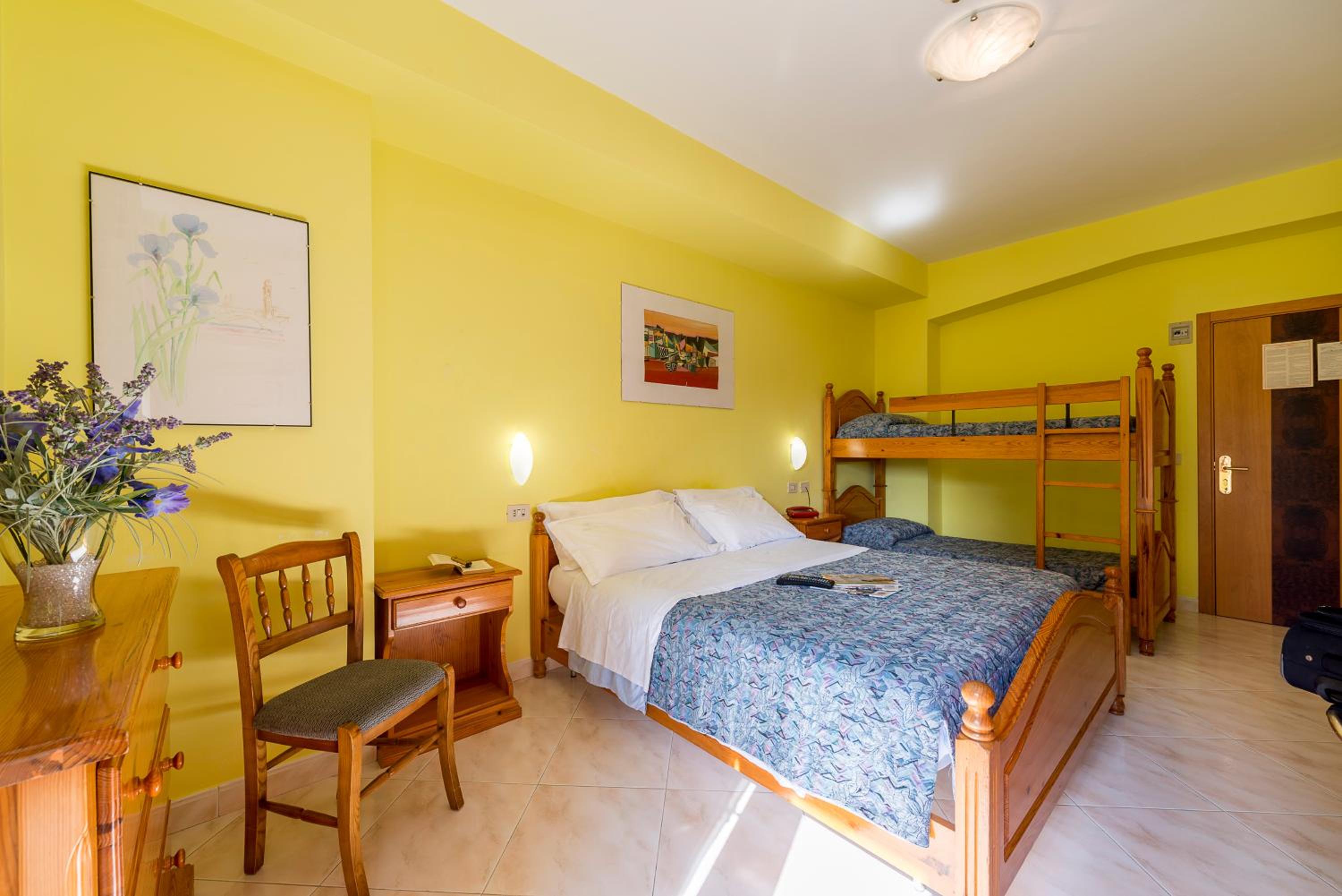 Quadruple Room photo 1