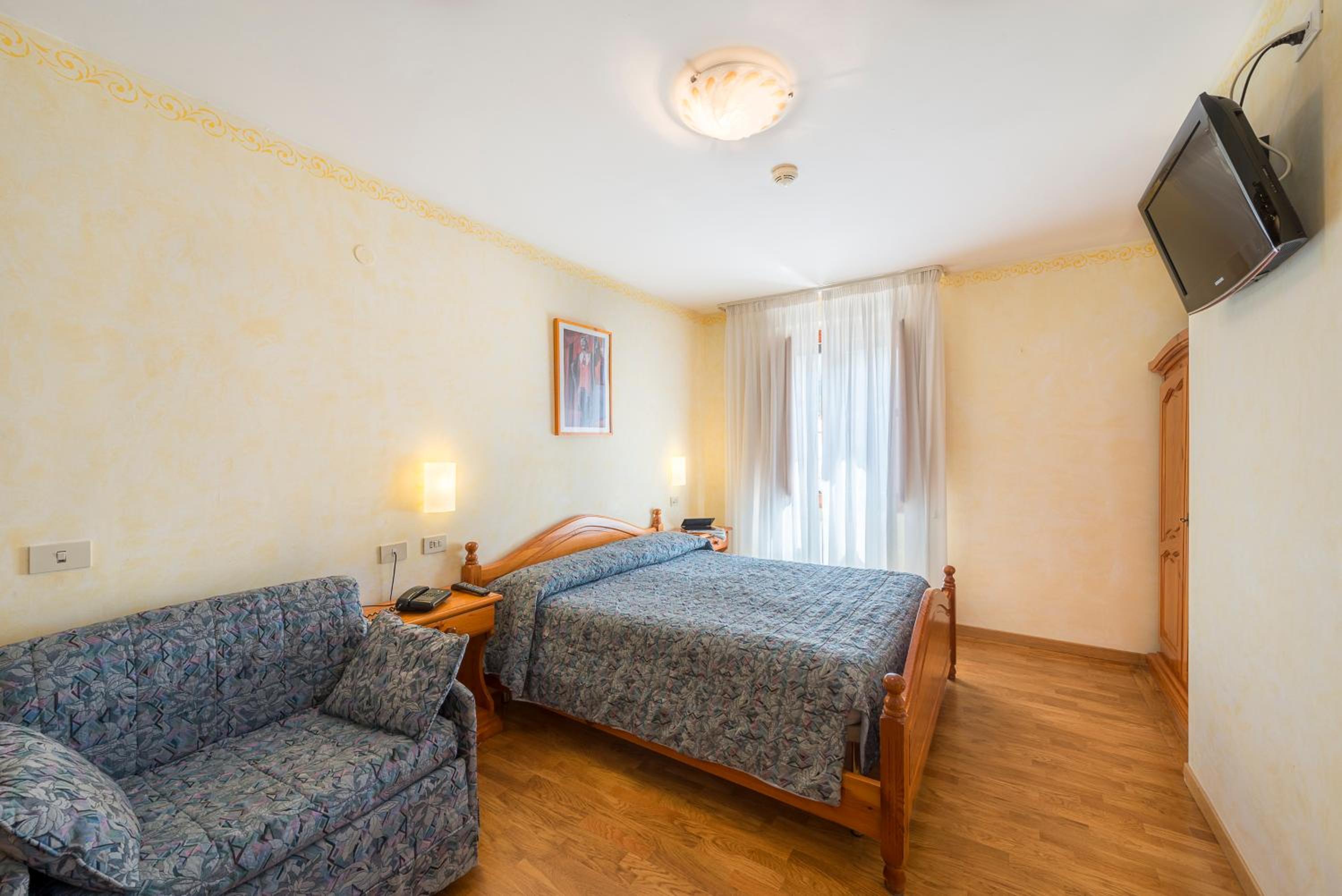 Triple Room - Photo 4