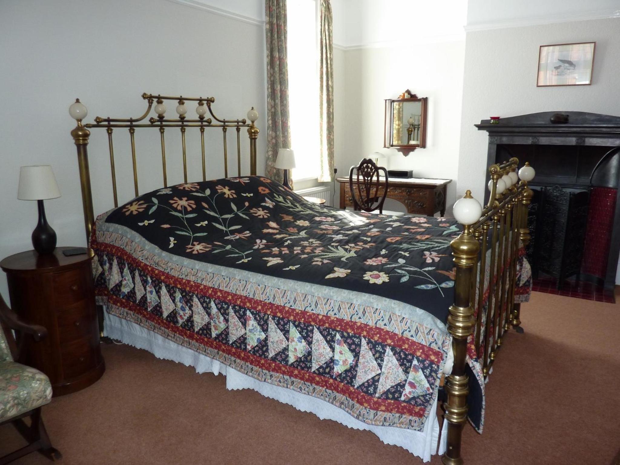 Deluxe Double Room with Shower photo 3