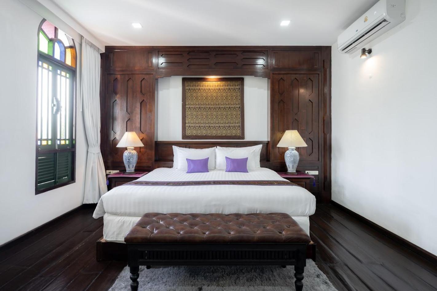 Suite with River View - Photo 14