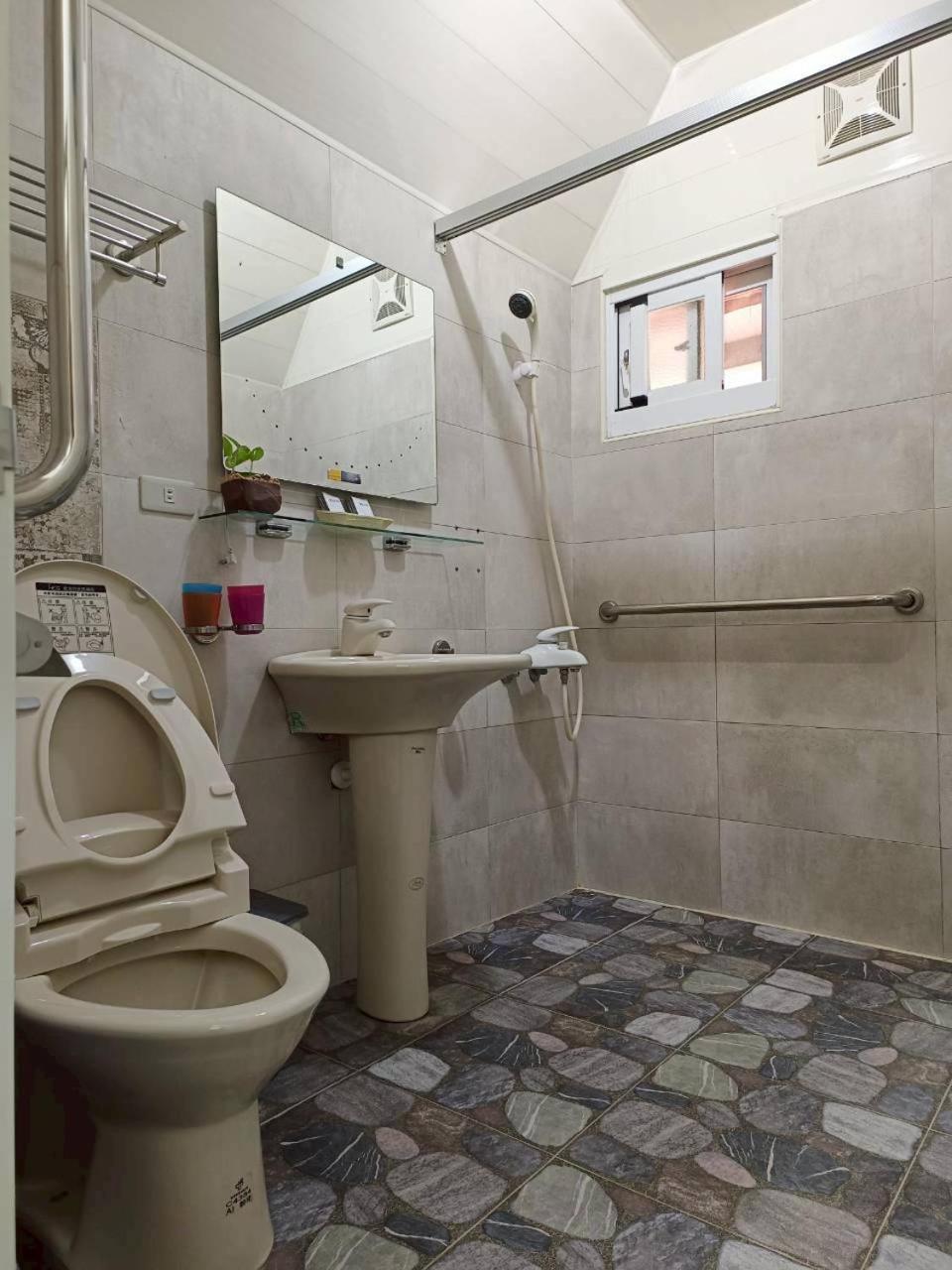 Quadruple Room with Sea View photo 2