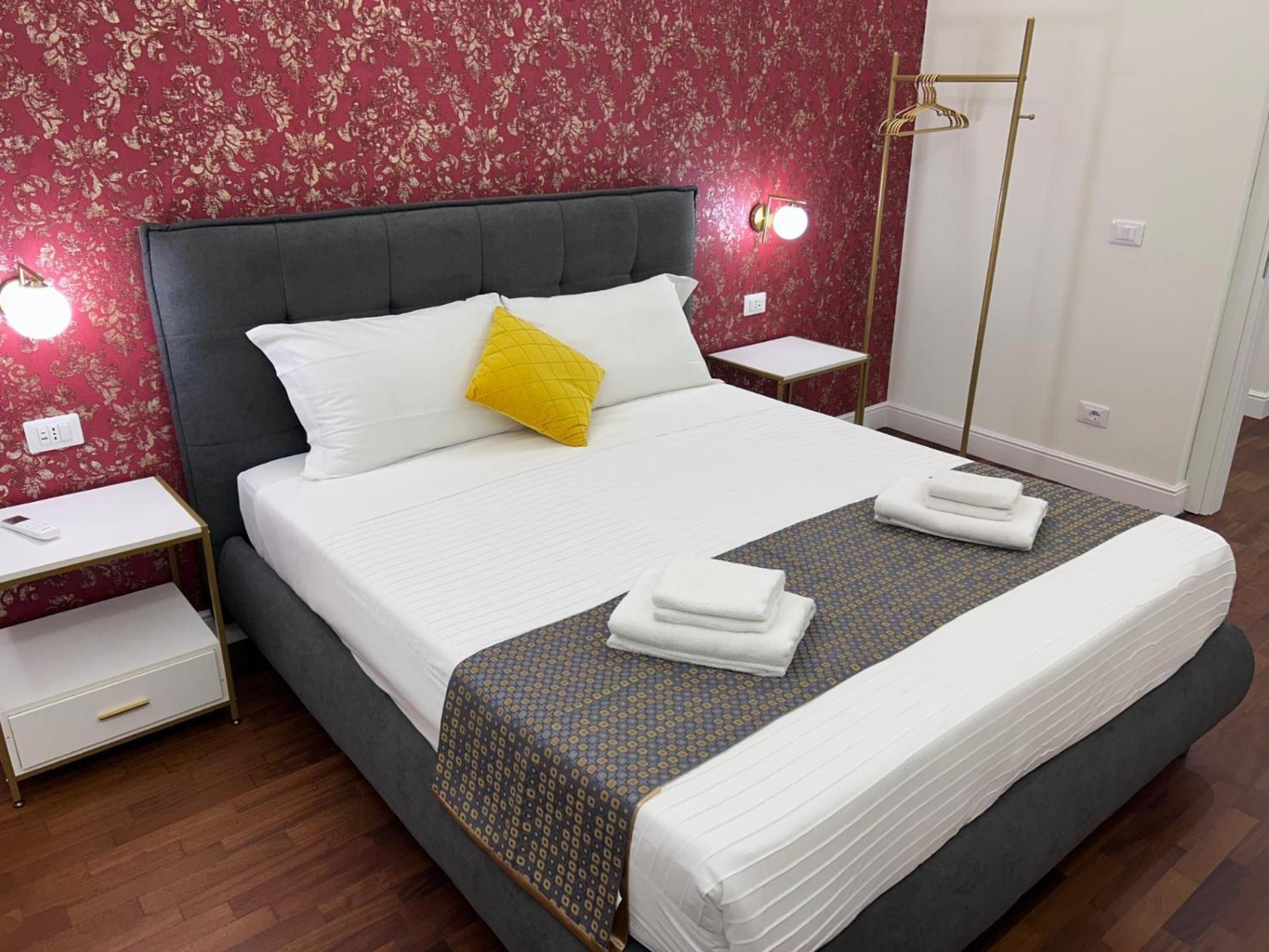Four-Bedroom Deluxe Apartment