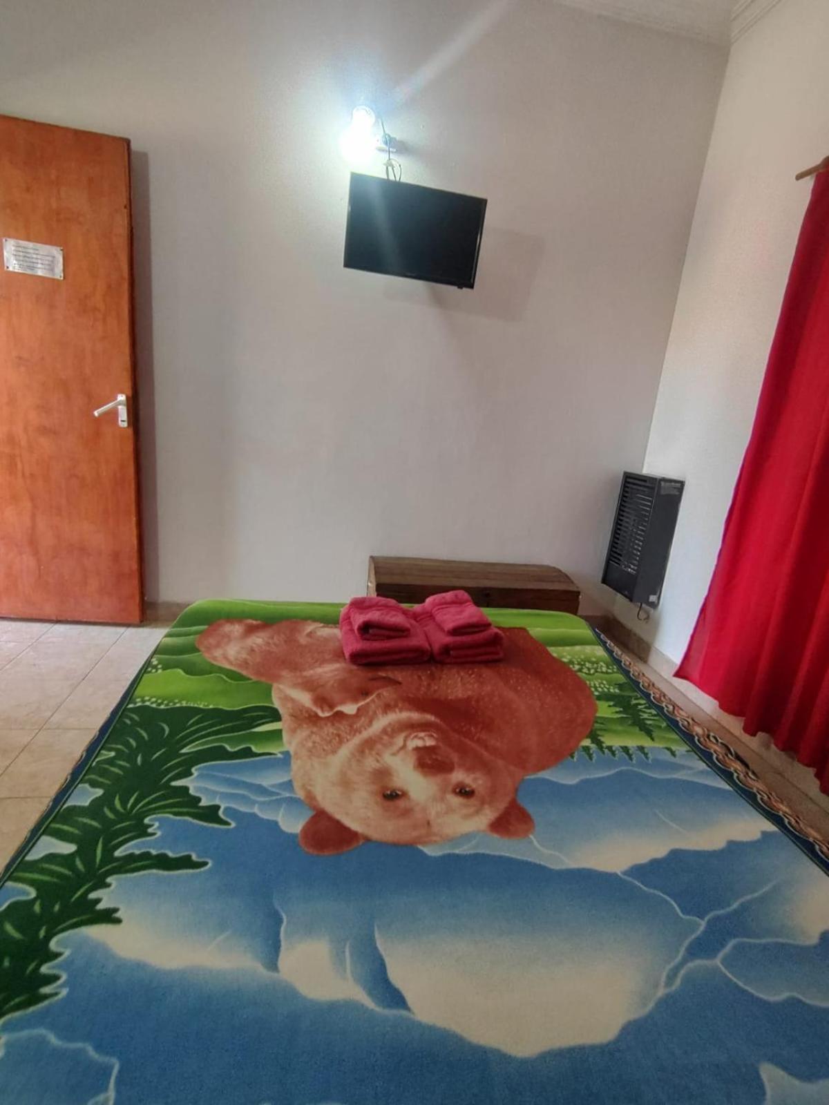 One-Bedroom Apartment with Garden photo 2