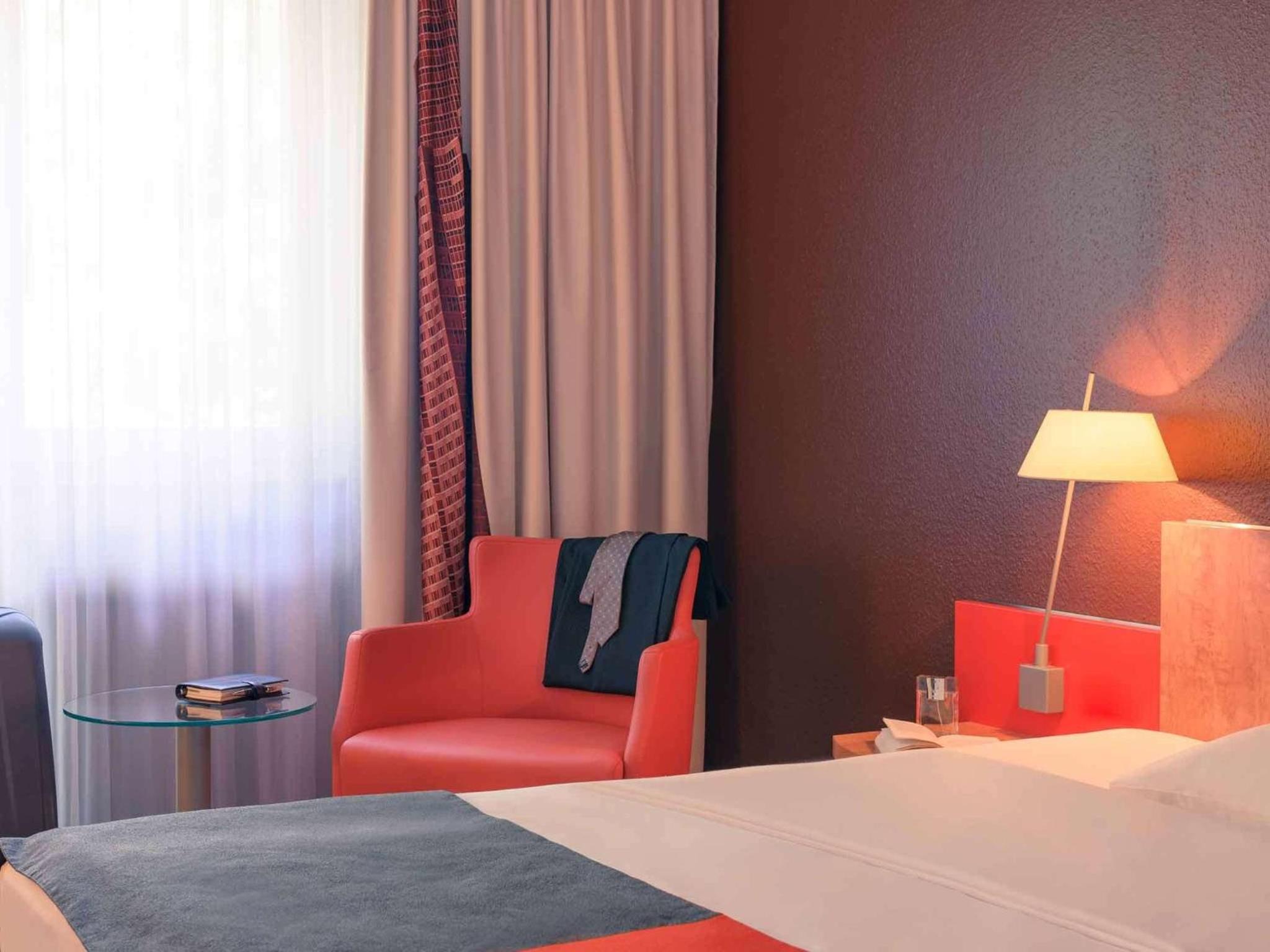 Standard Twin Room - Photo 8