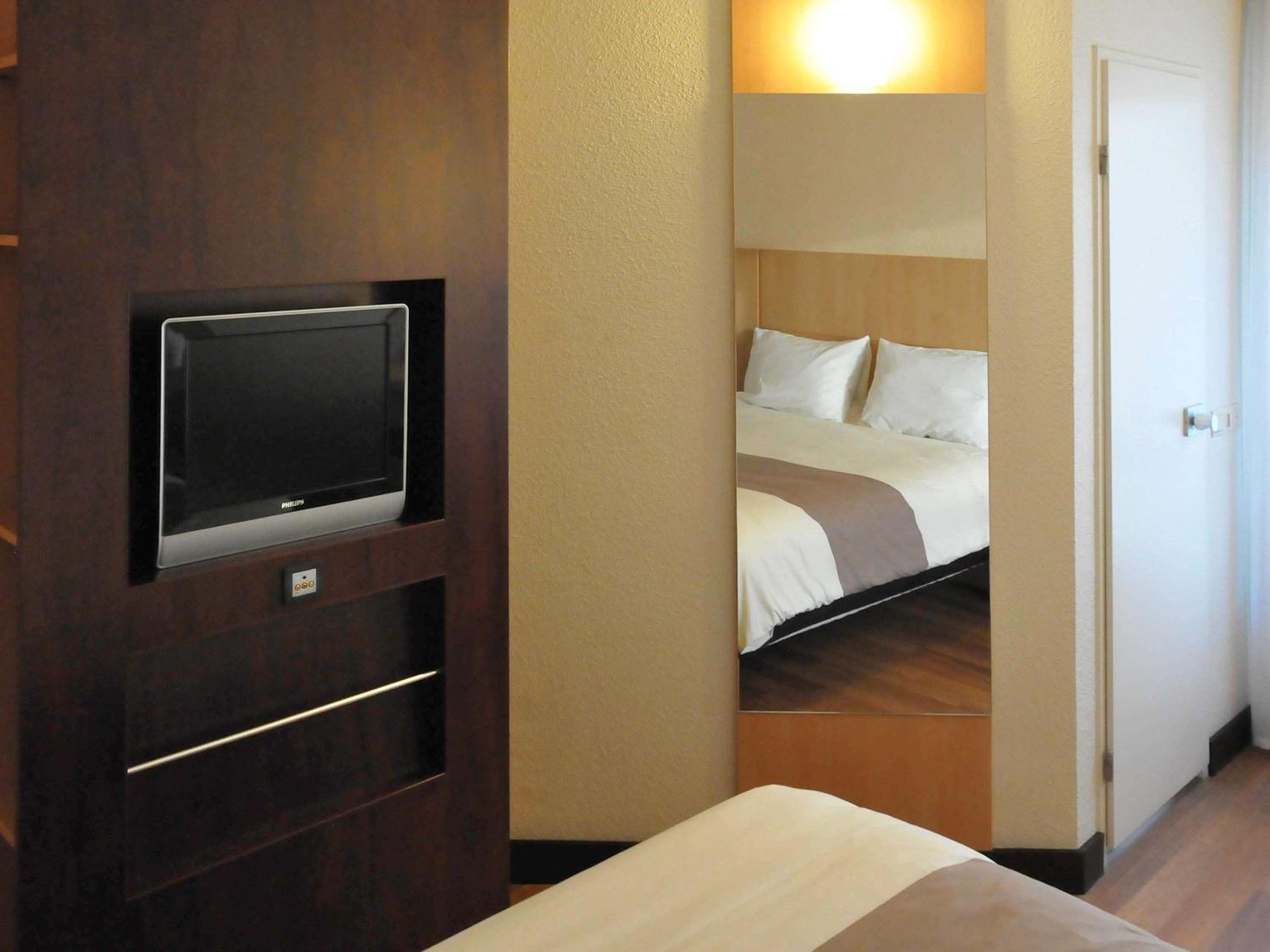 Standard Double Room - Photo 3