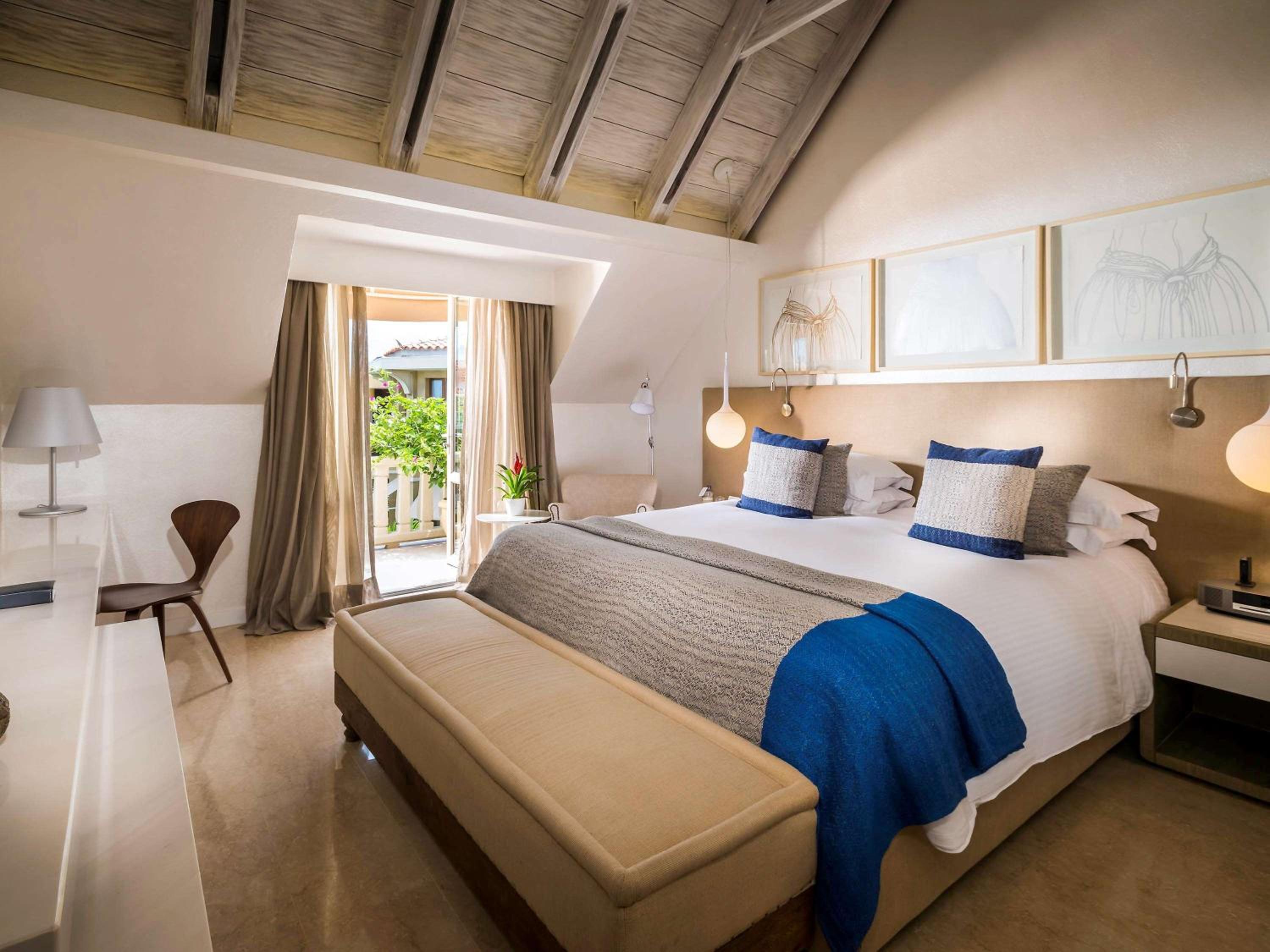Deluxe King Room with balcony and Ocean view - High floor - Photo 3