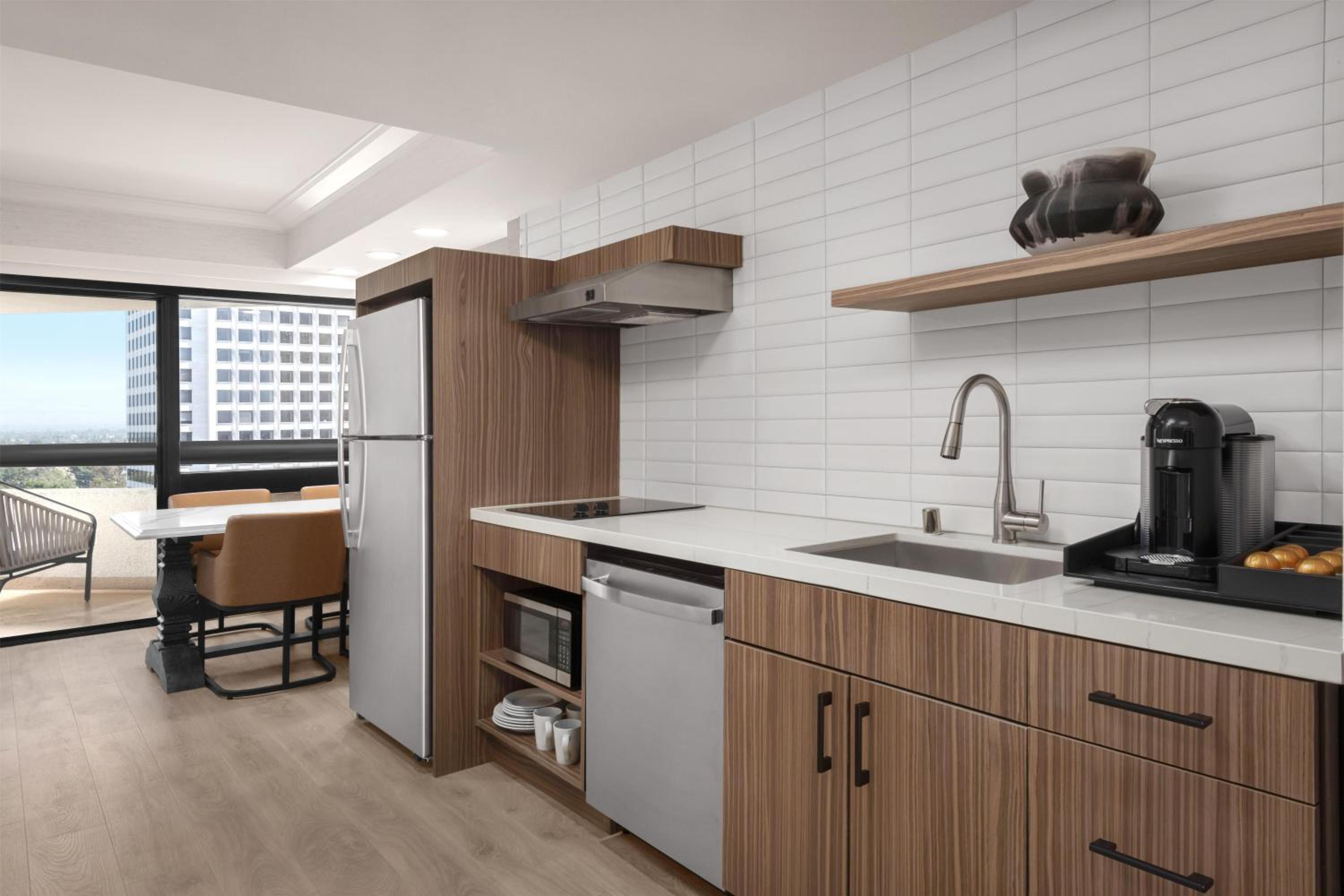 Extended Stay Suite - Photo 1