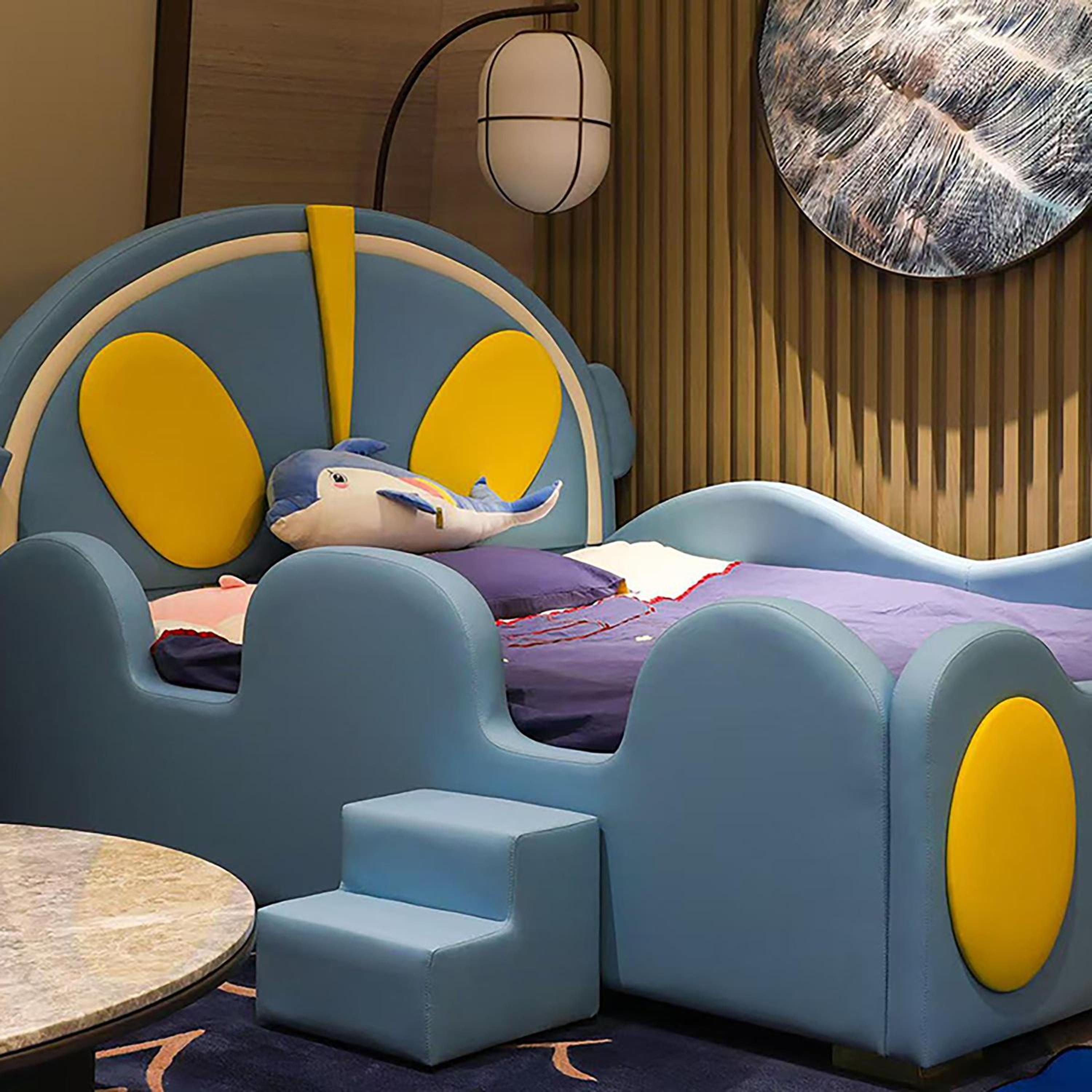 Deluxe Family Suite photo 3
