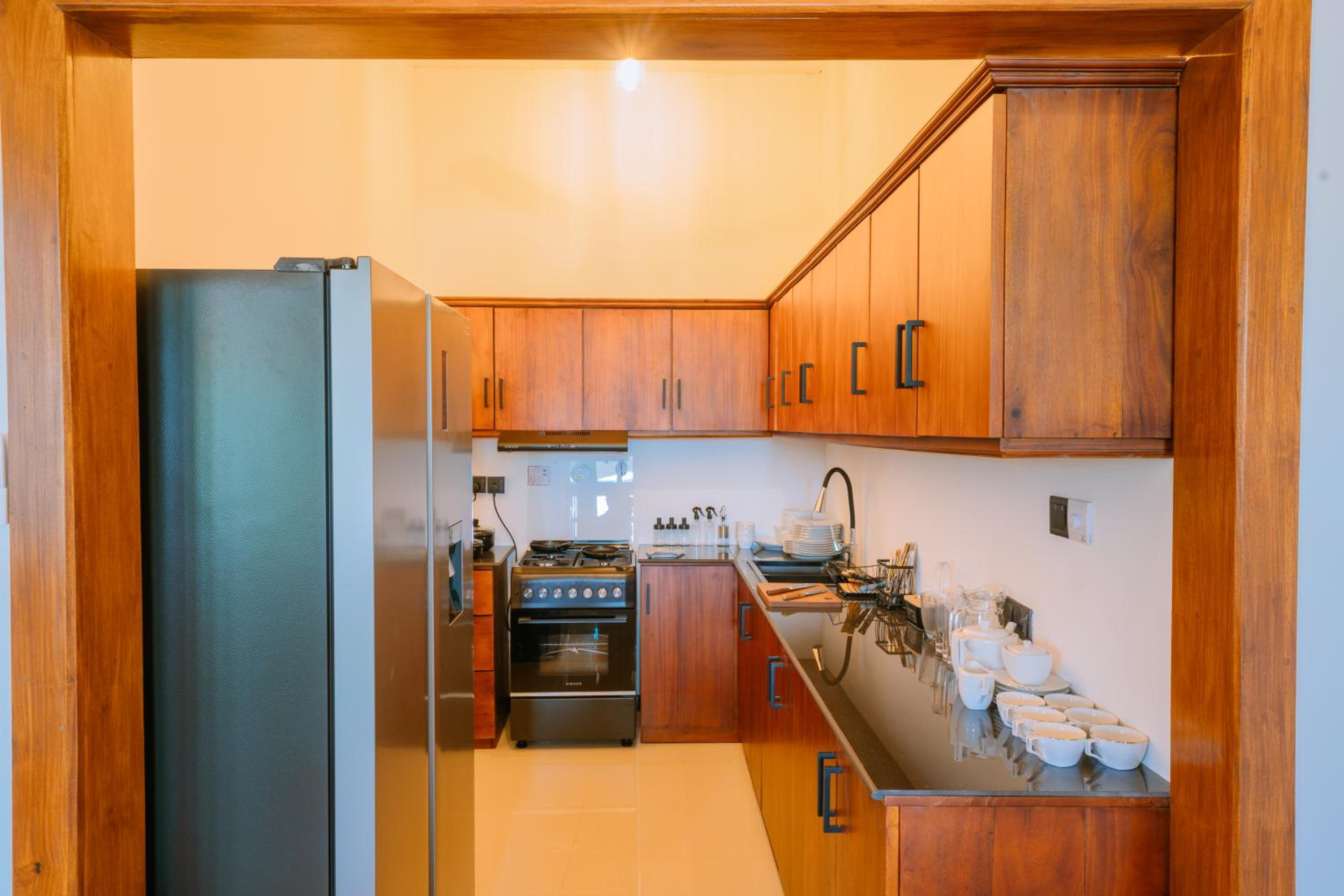 Three-Bedroom Apartment with View photo 2