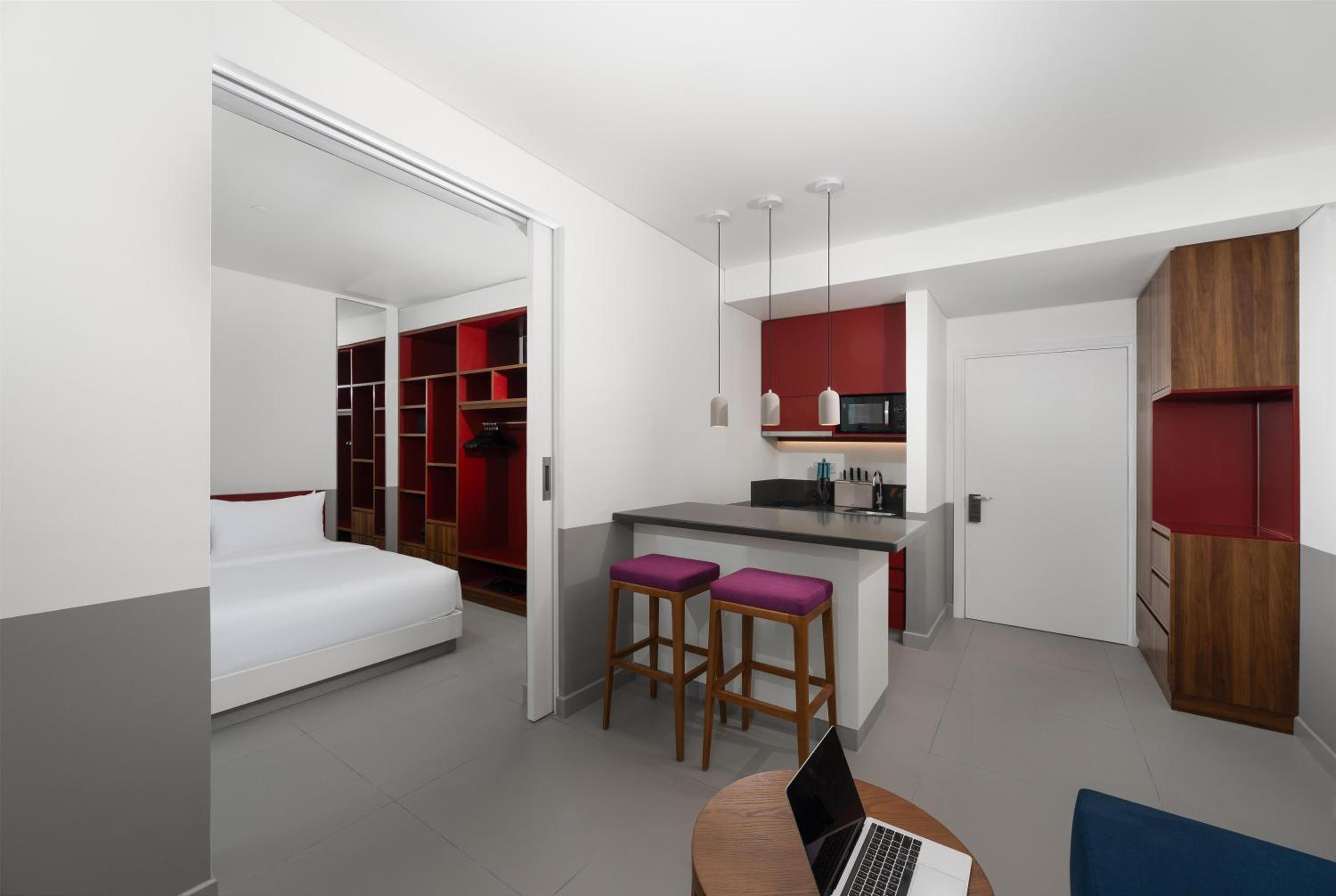 King Suite with City View