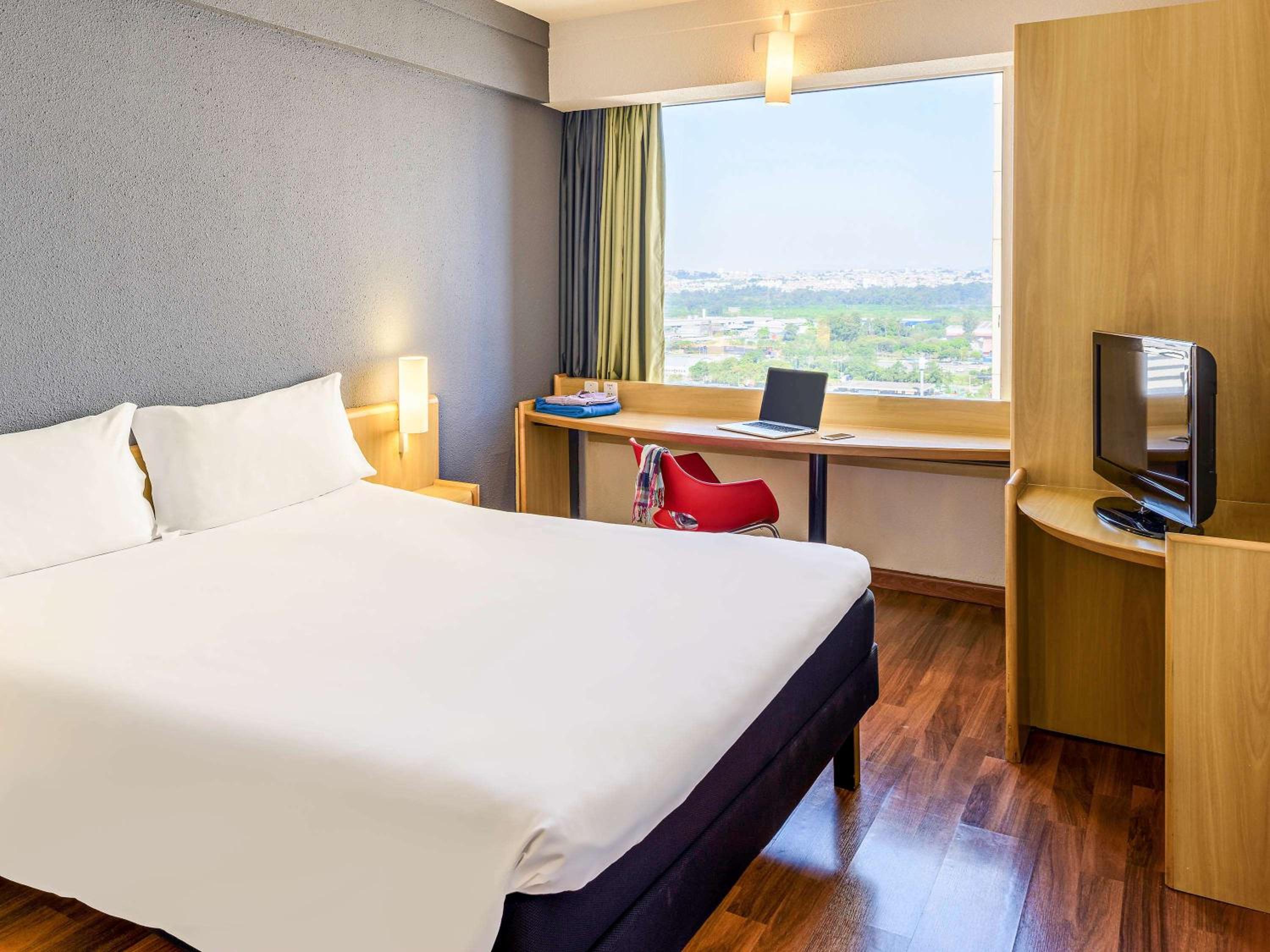 Standard One Double Bed - Photo 6