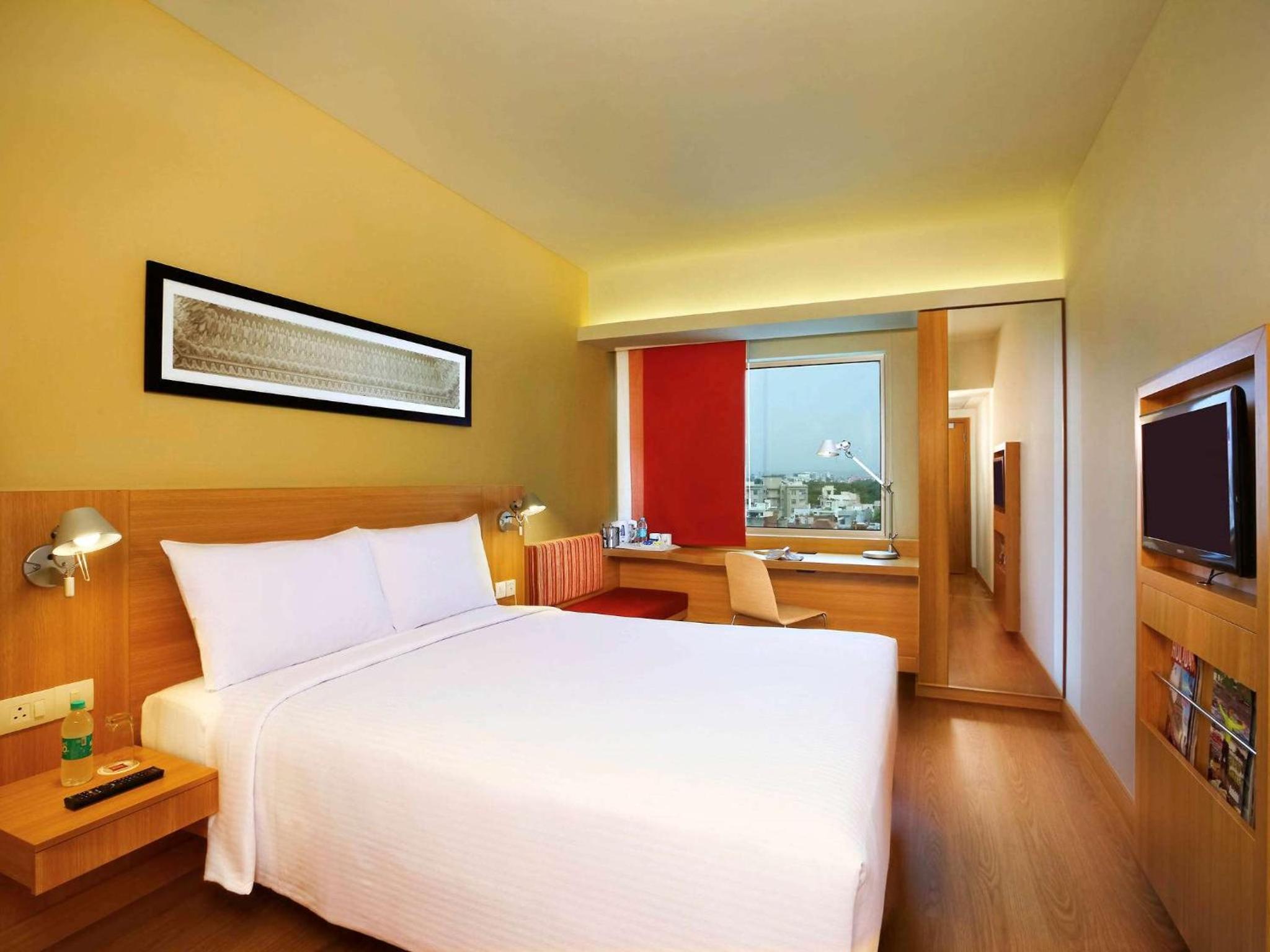 Standard Double Room - Photo 3