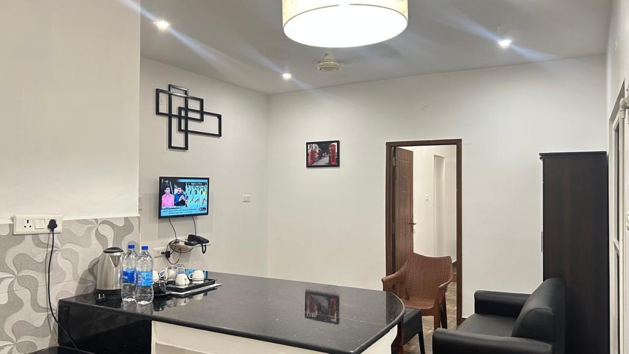 Suite with Terrace - Photo 2