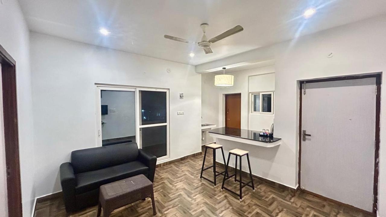 Suite with Terrace - Photo 4