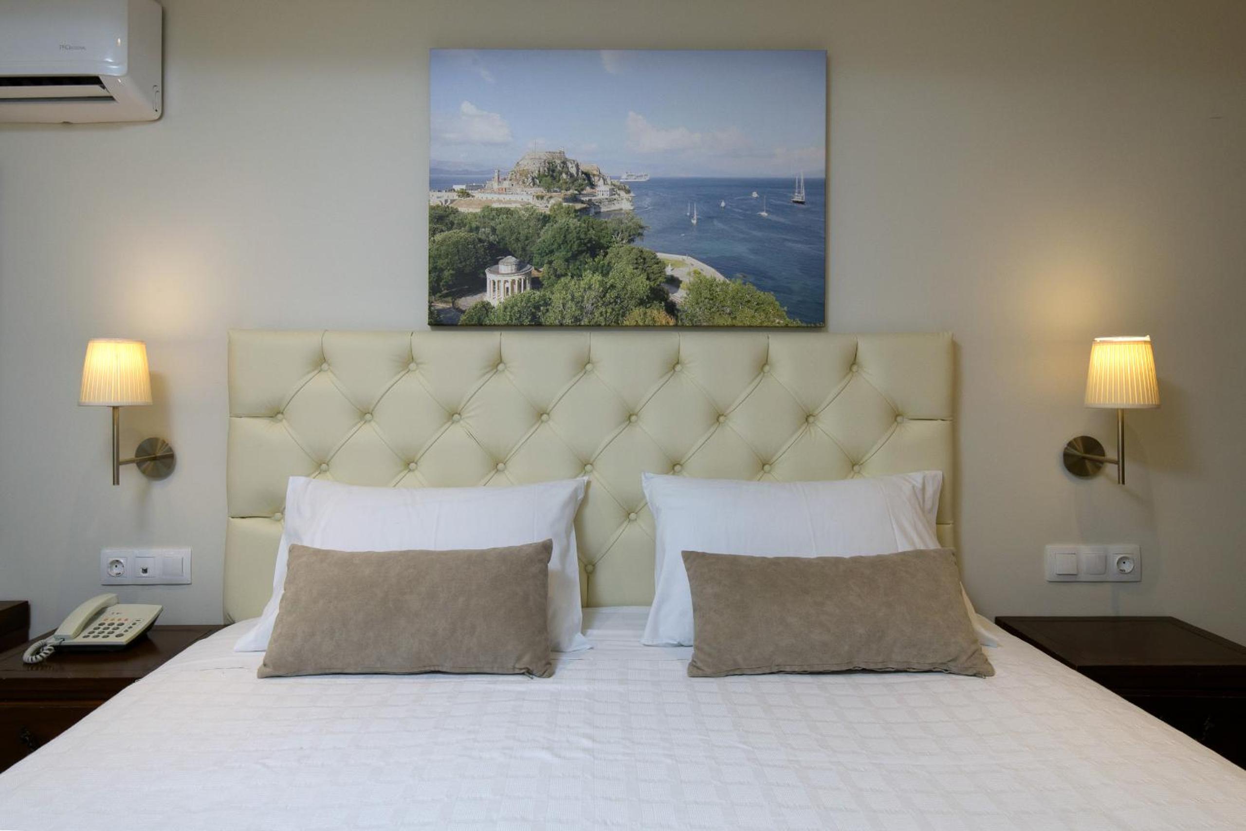 Deluxe Double or Twin Room with Sea View