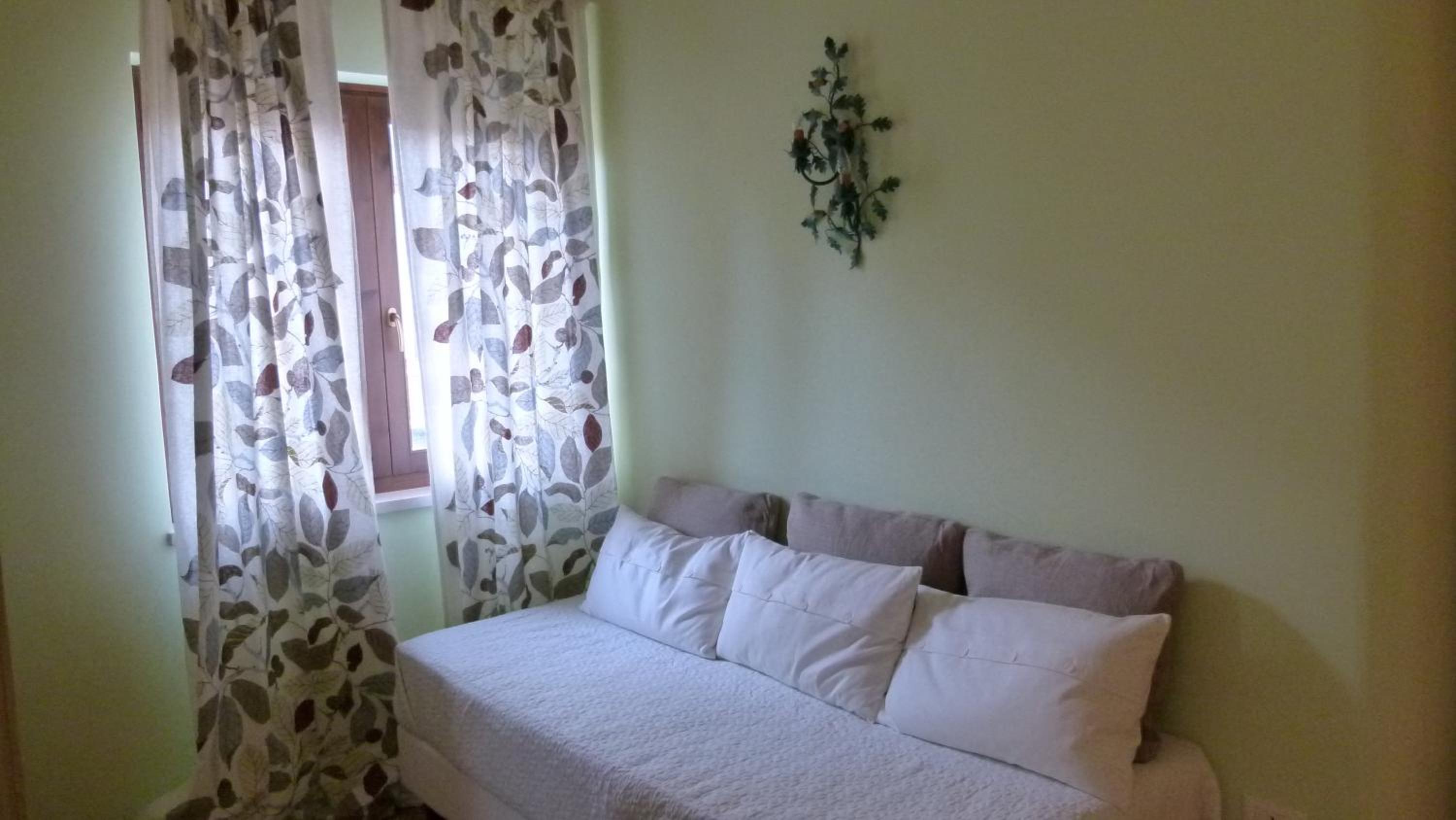 Standard Twin Room - Photo 1