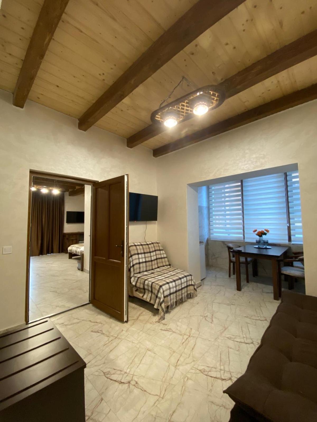 Suite with Balcony photo 3