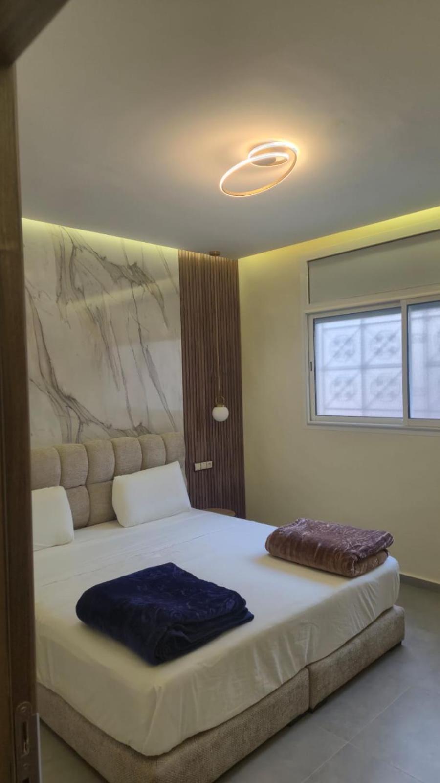 Studio Apartment with King Bed photo 3