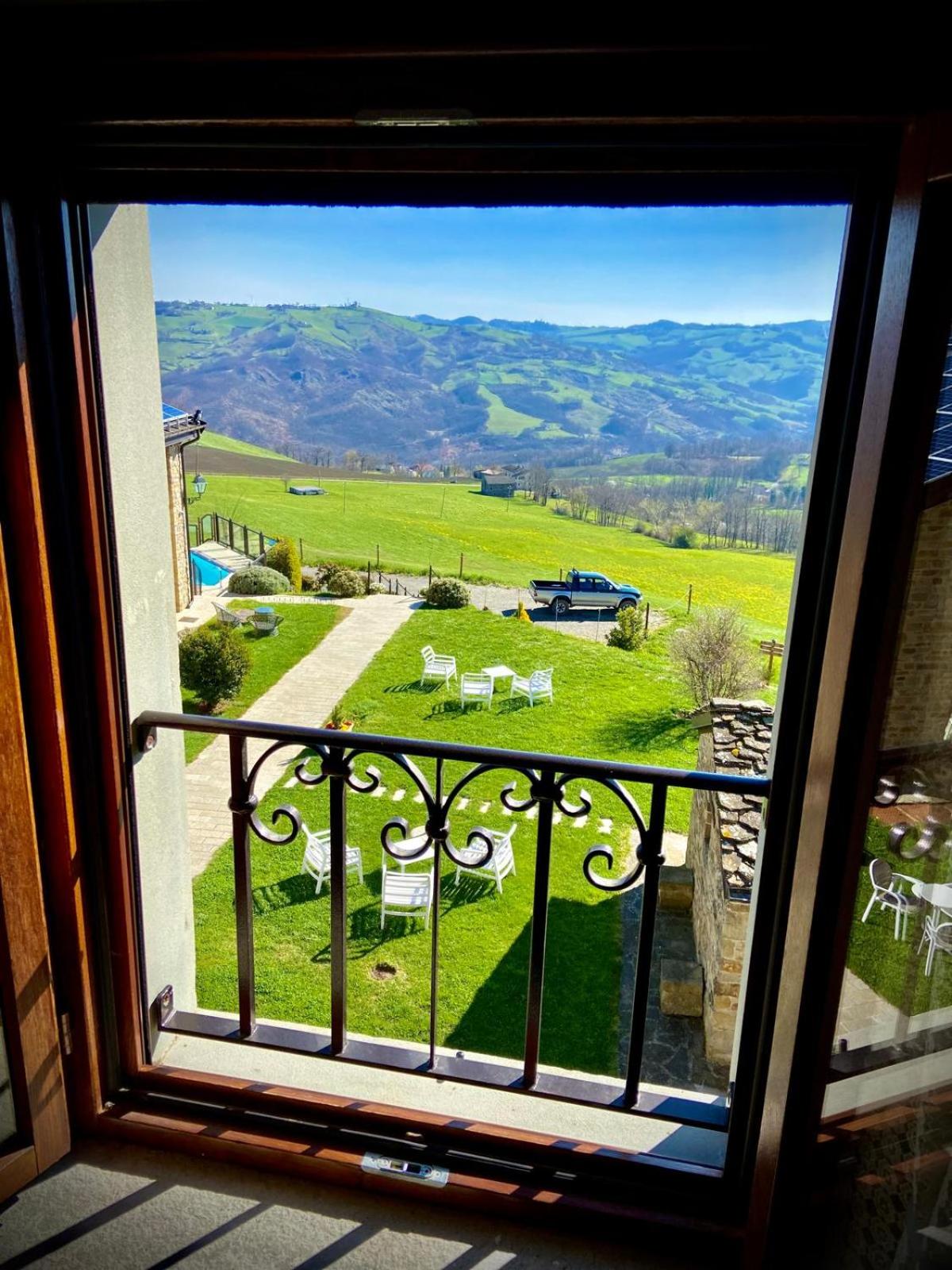 One-Bedroom Apartment with Garden View