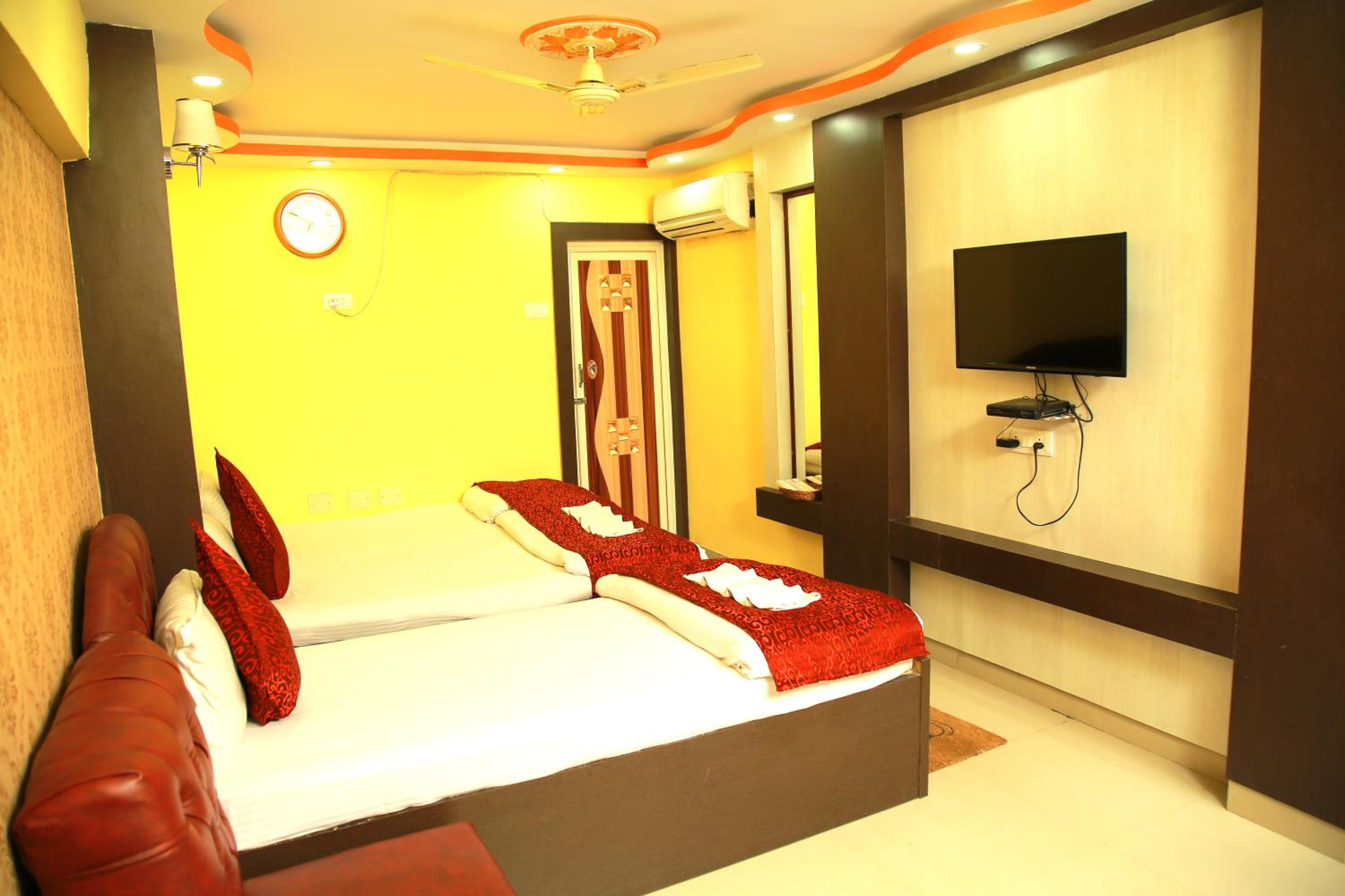 Luxury Triple Room