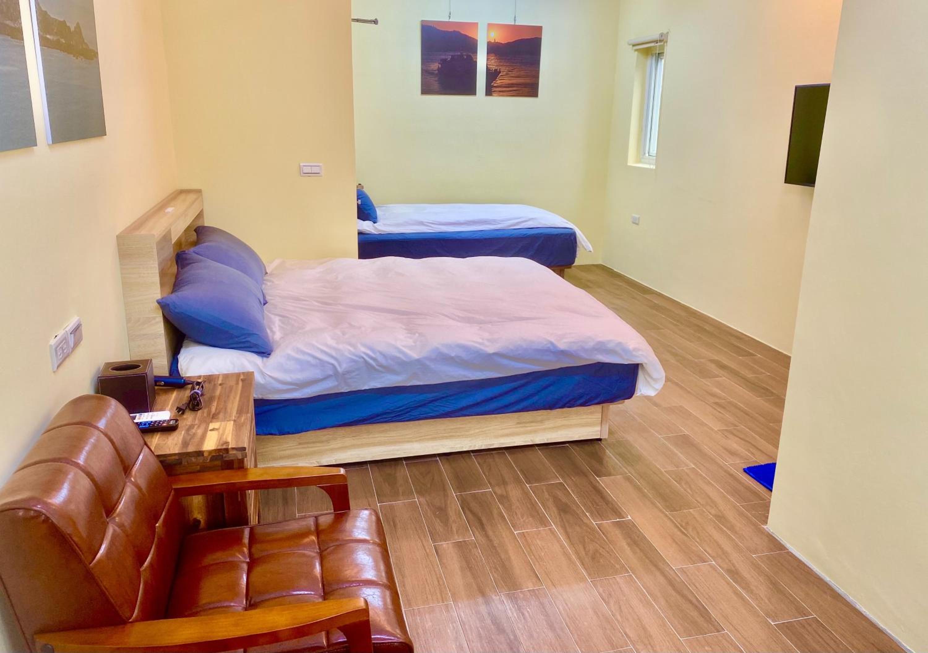 Triple Room with Private Bathroom photo 1