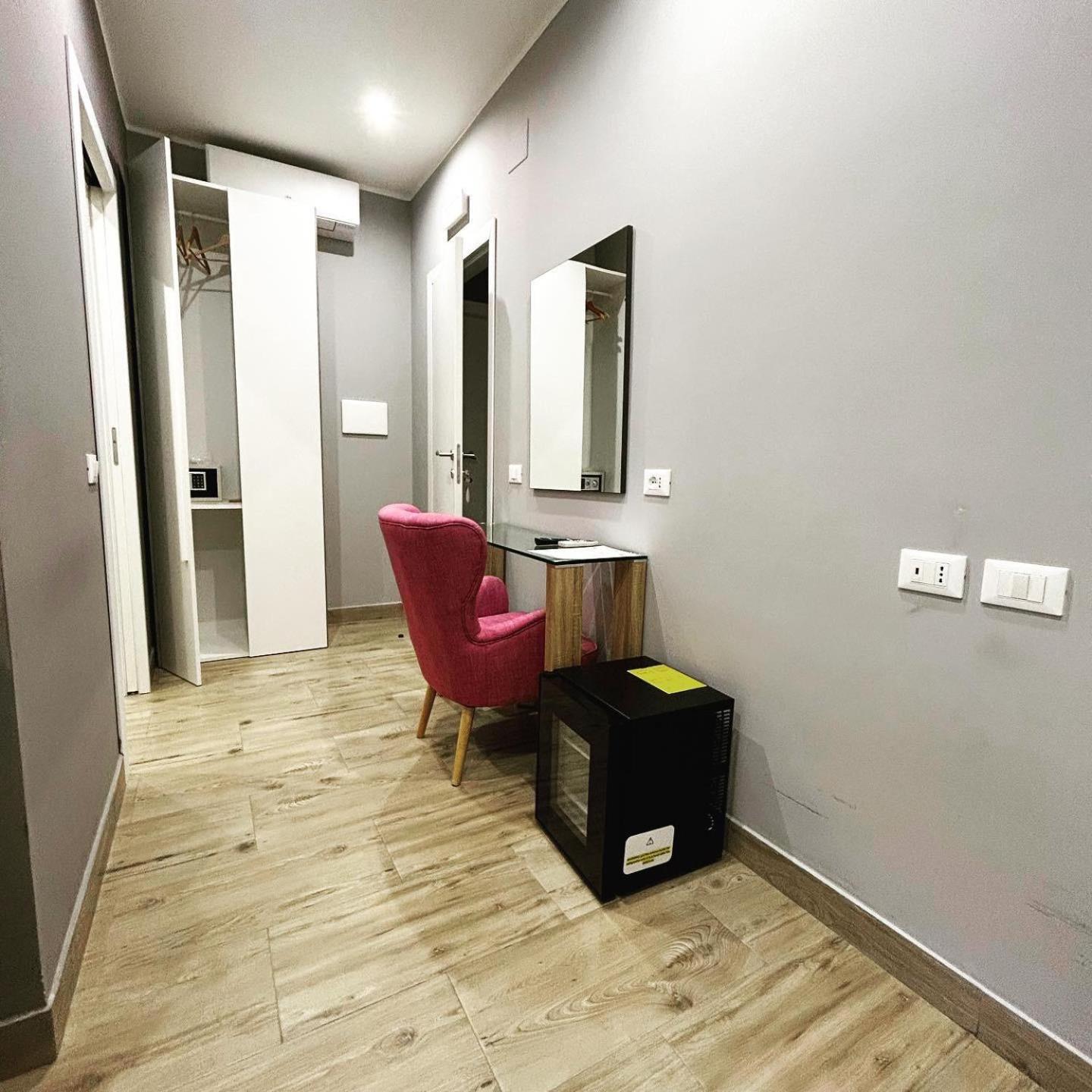 Economy Single Room