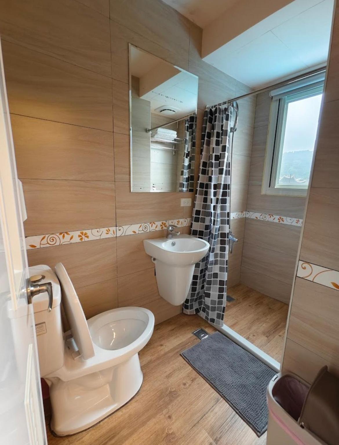 Double or Twin Room with Sea View photo 2