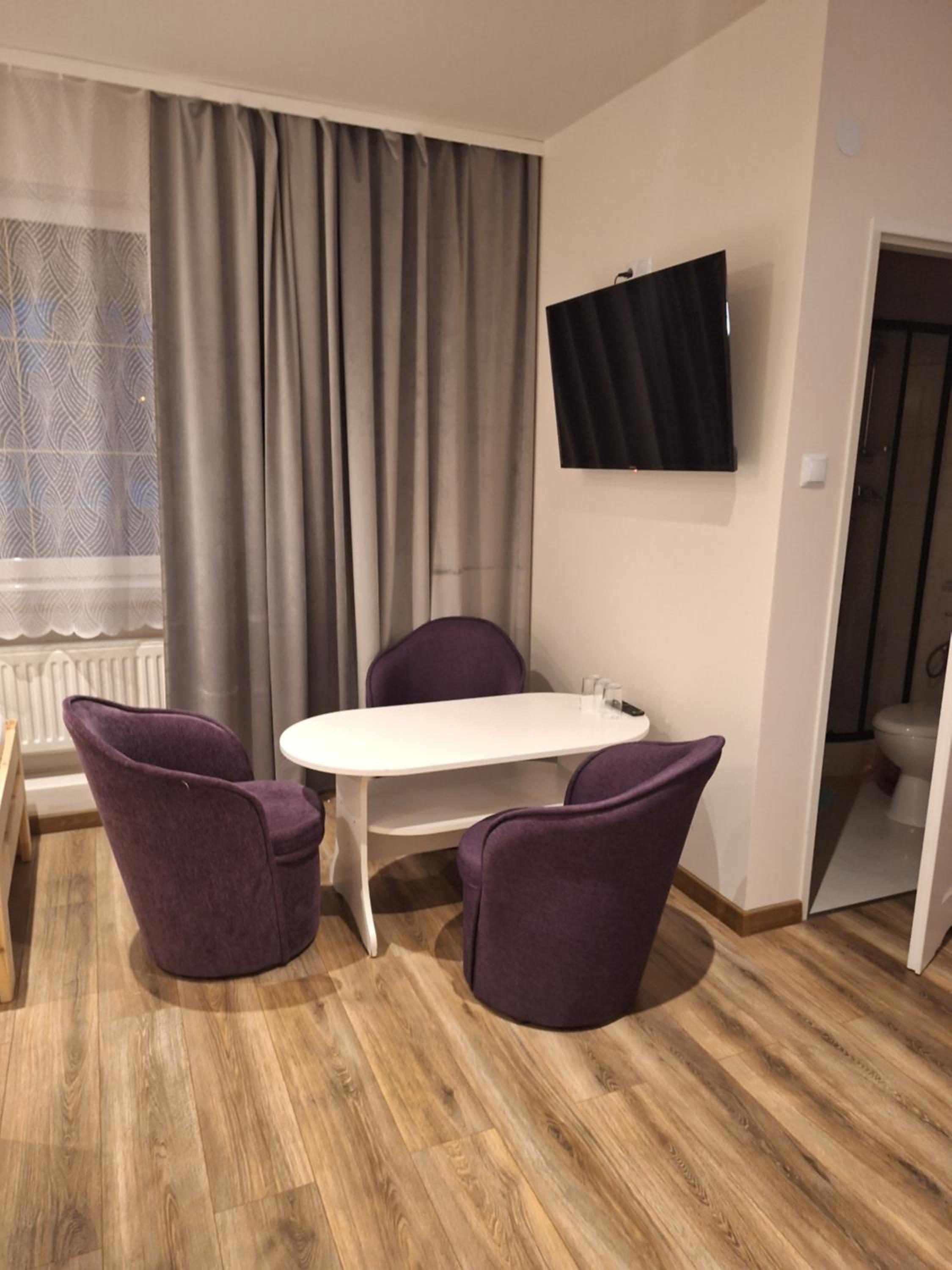 Comfort Triple Room with Shower photo 1