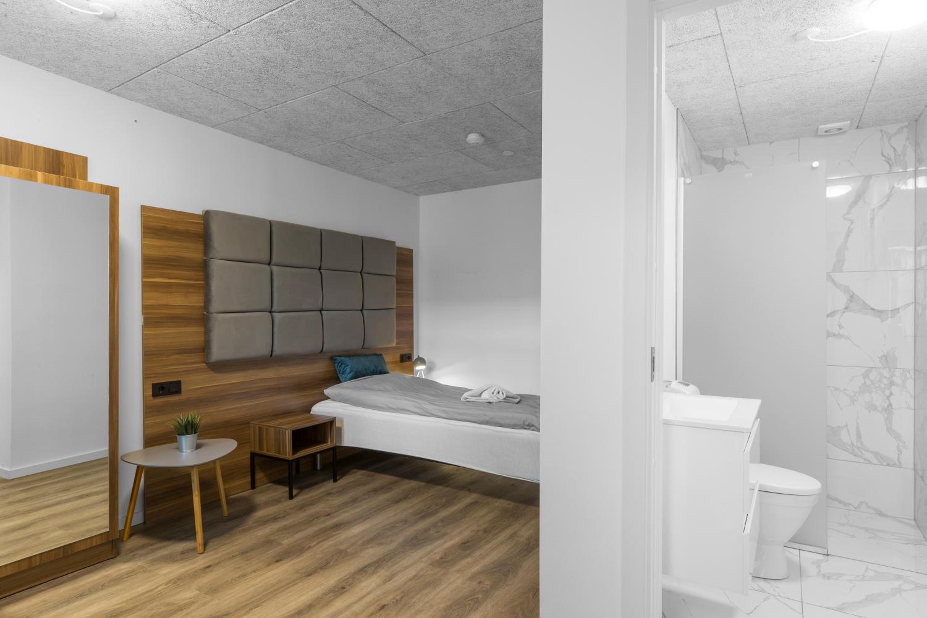Single Room with Private Bathroom