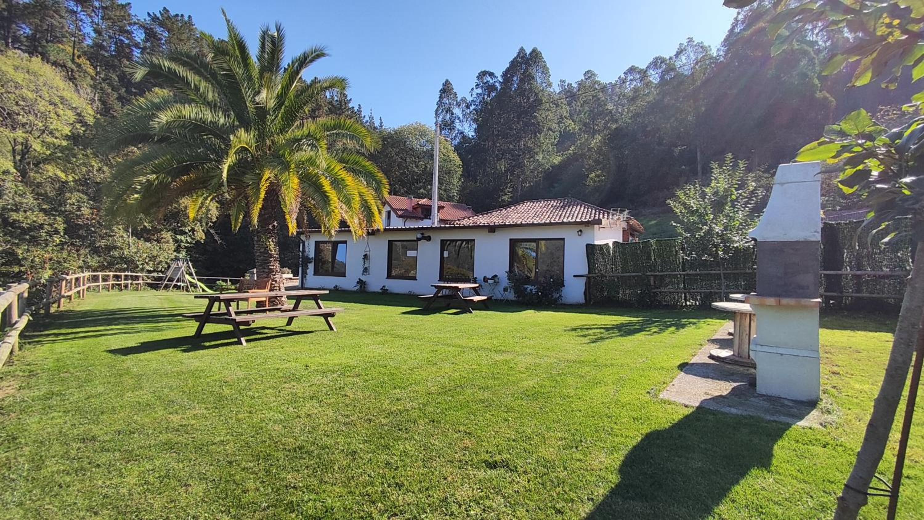 Villa photo 2