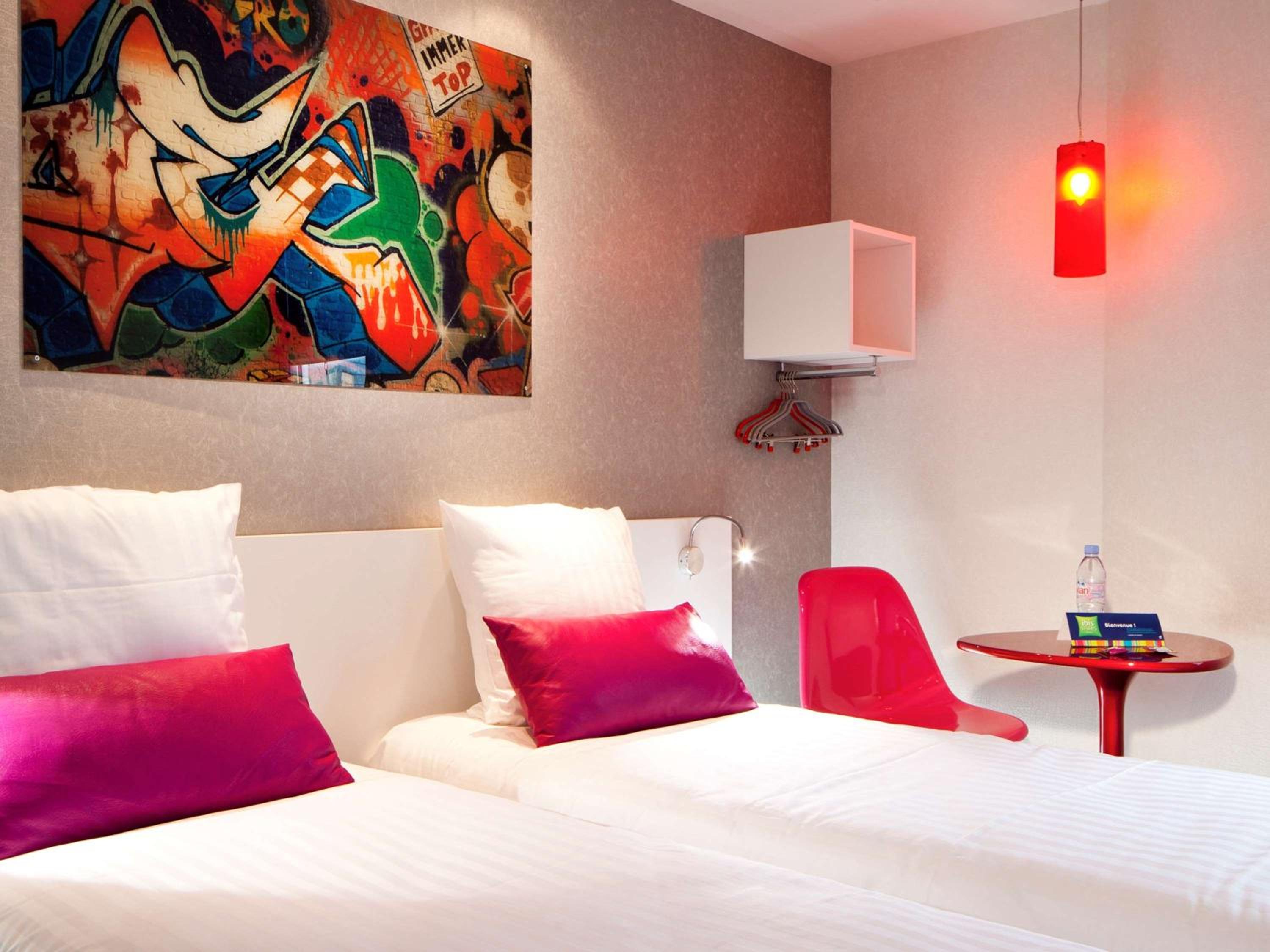 Standard Twin Room - Photo 1