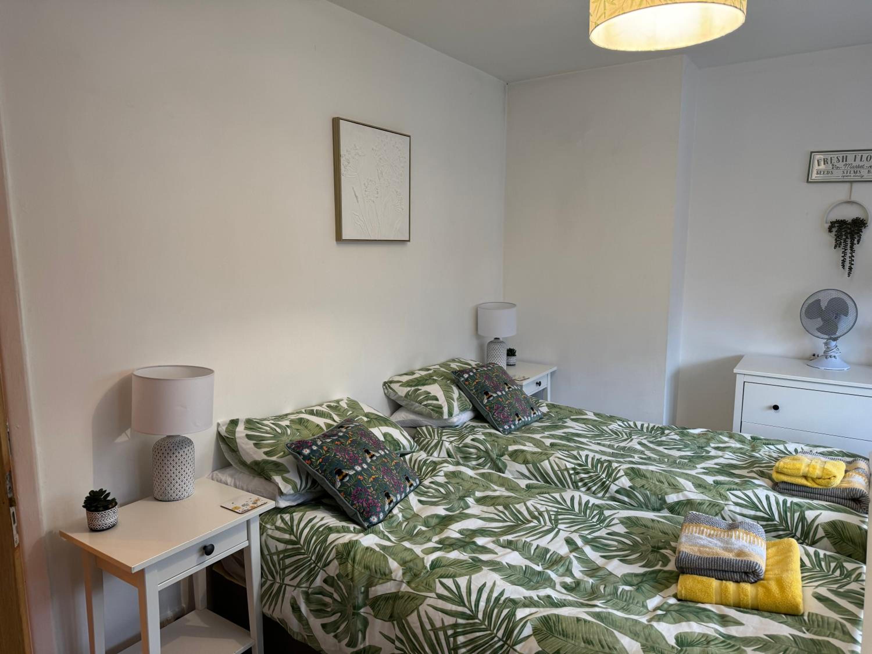 Large Double or Twin Room photo 1