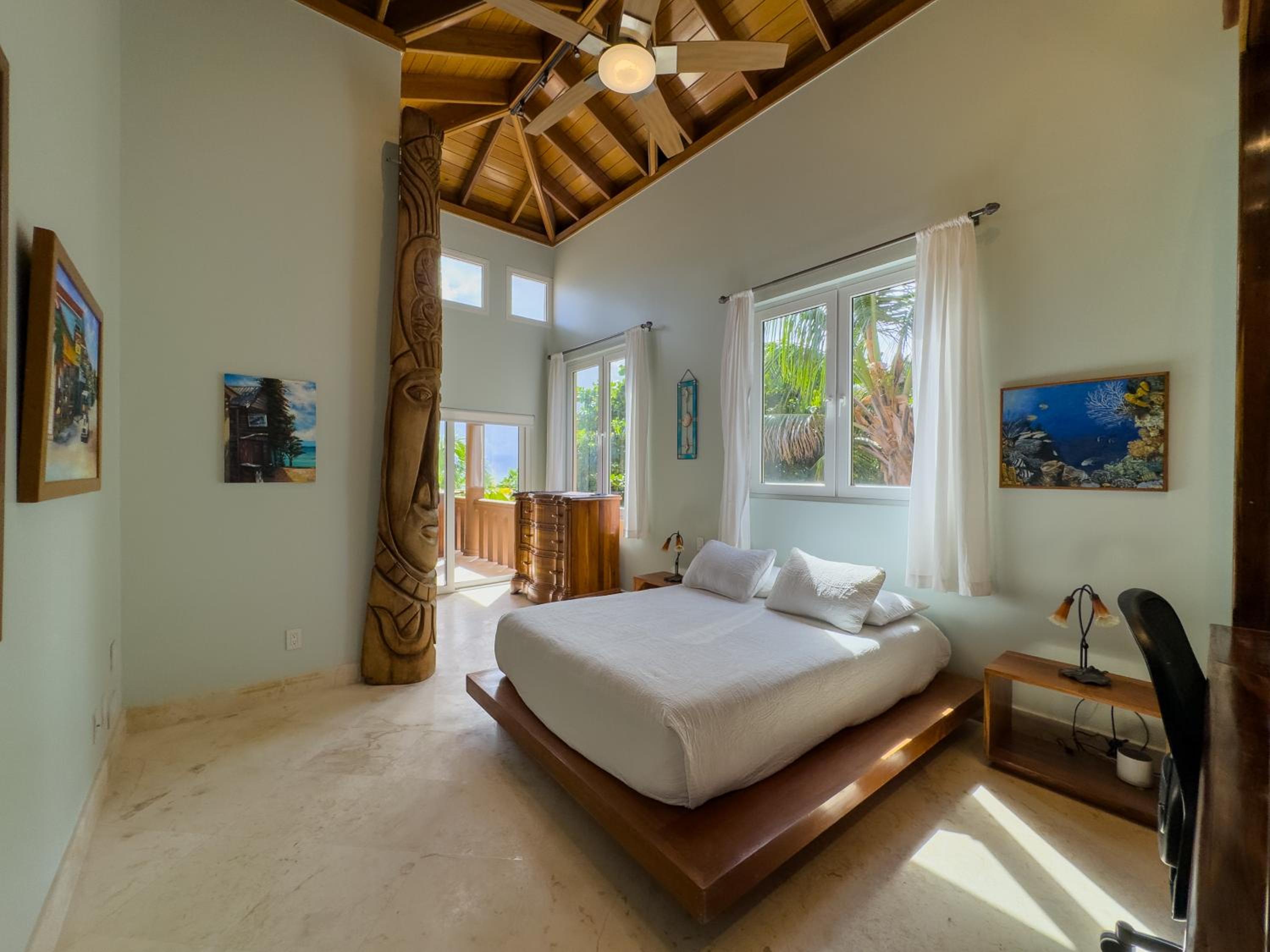 Villa - Beach Front