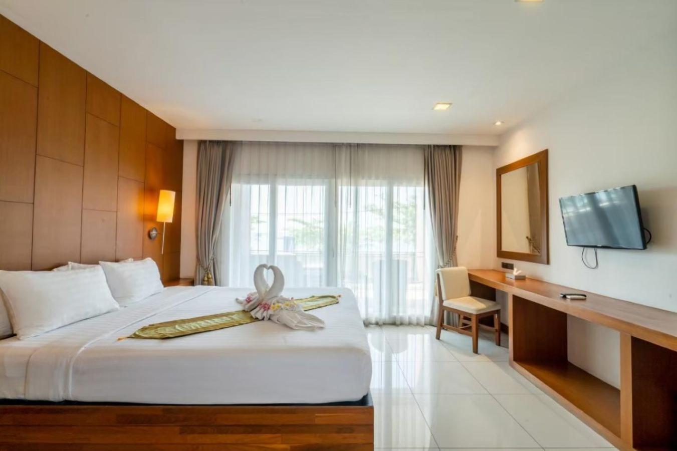 Suite with Sea View