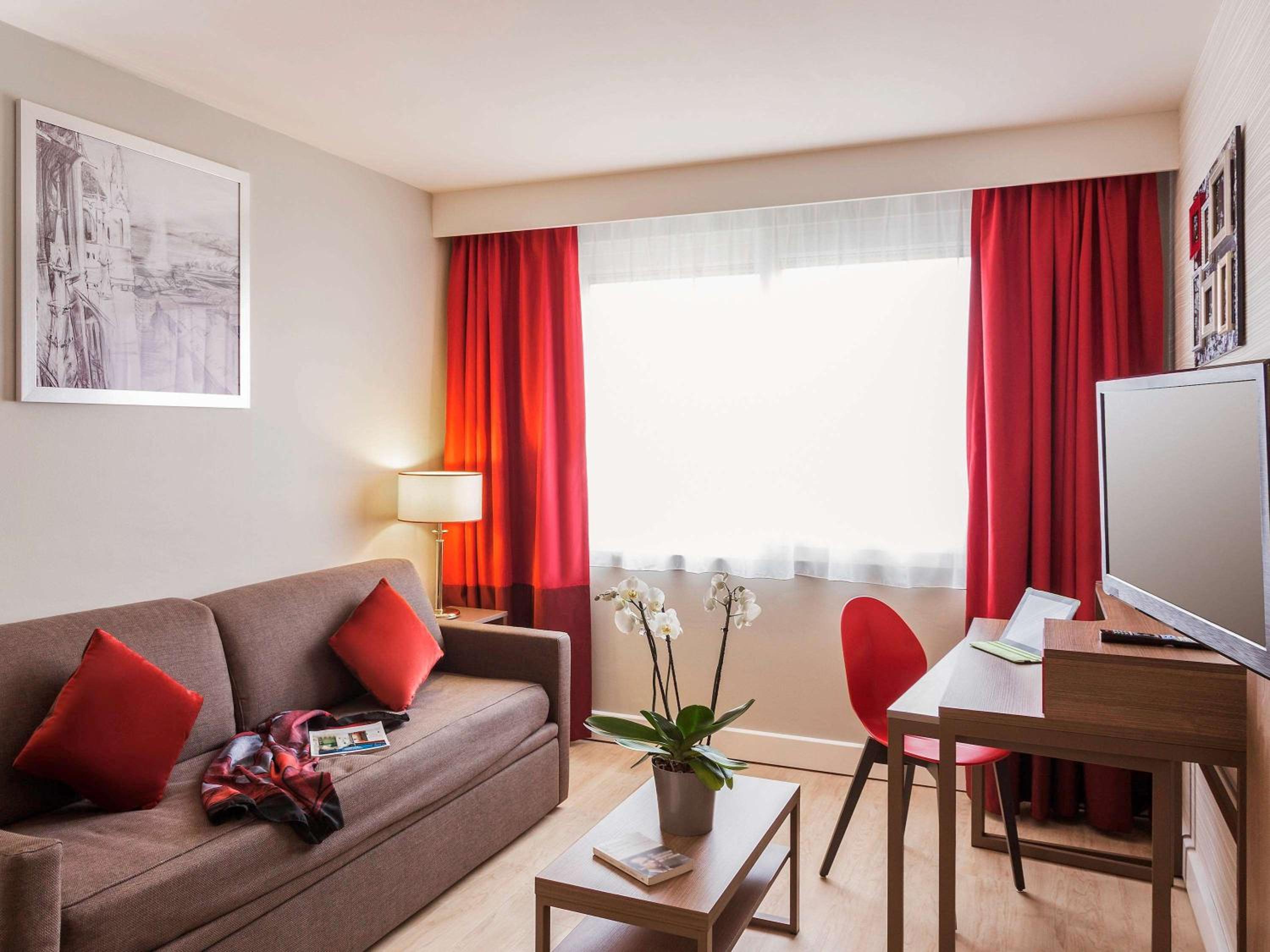 One-Bedroom Apartment (4 Adults) - Photo 6