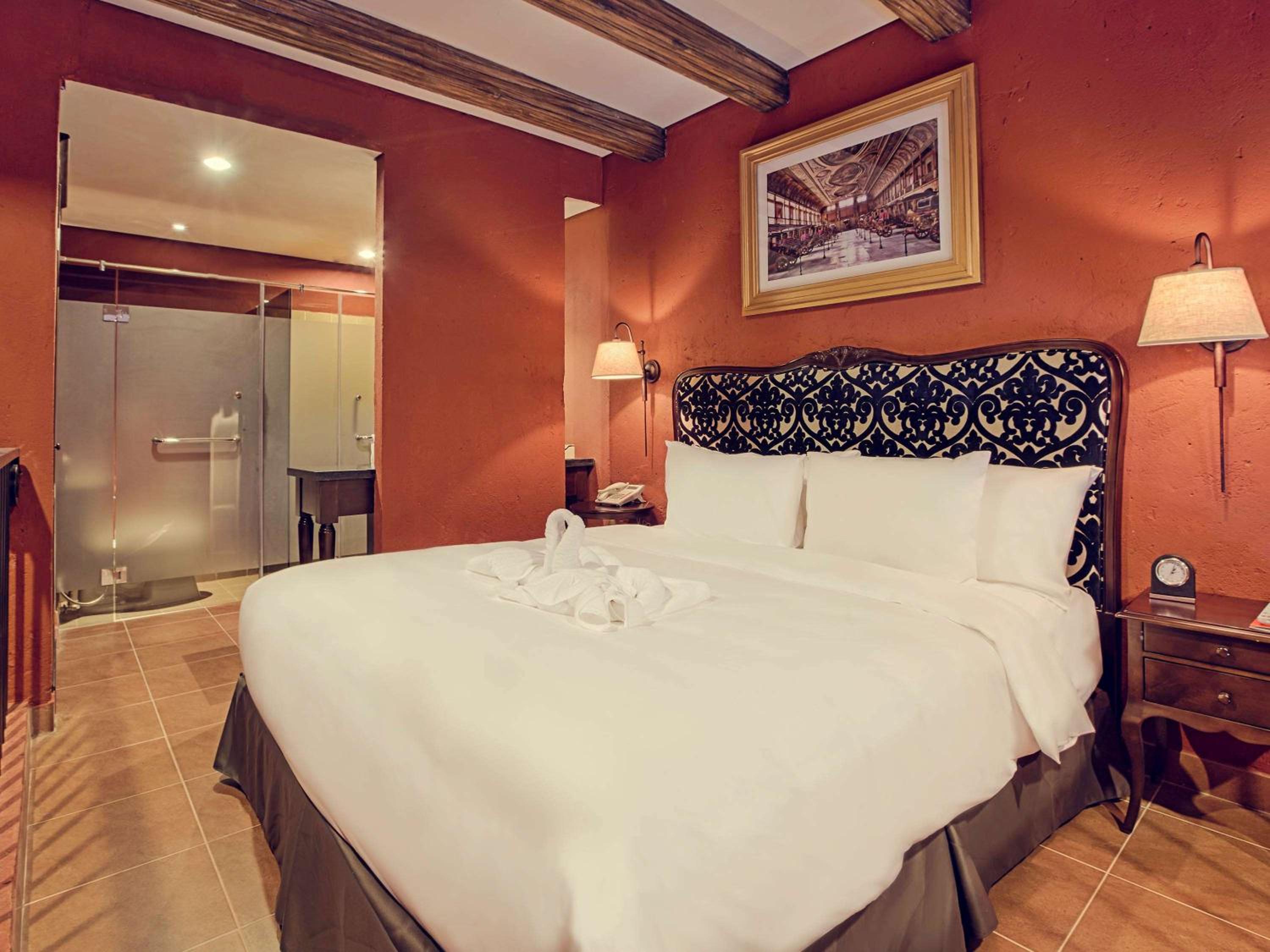 Duplex Suite with One King Bed photo 2