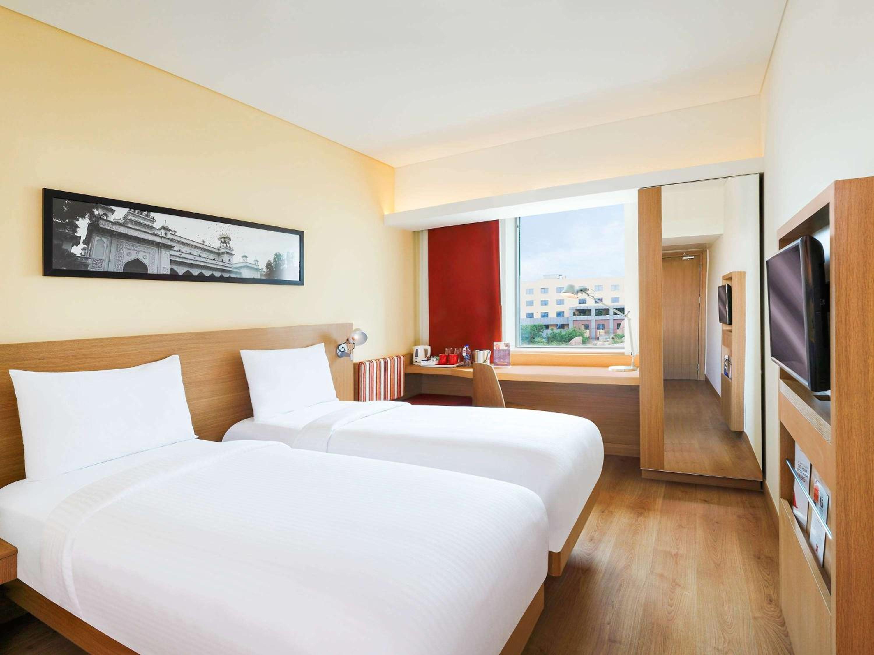 Standard Room with Two Single Beds - Photo 6