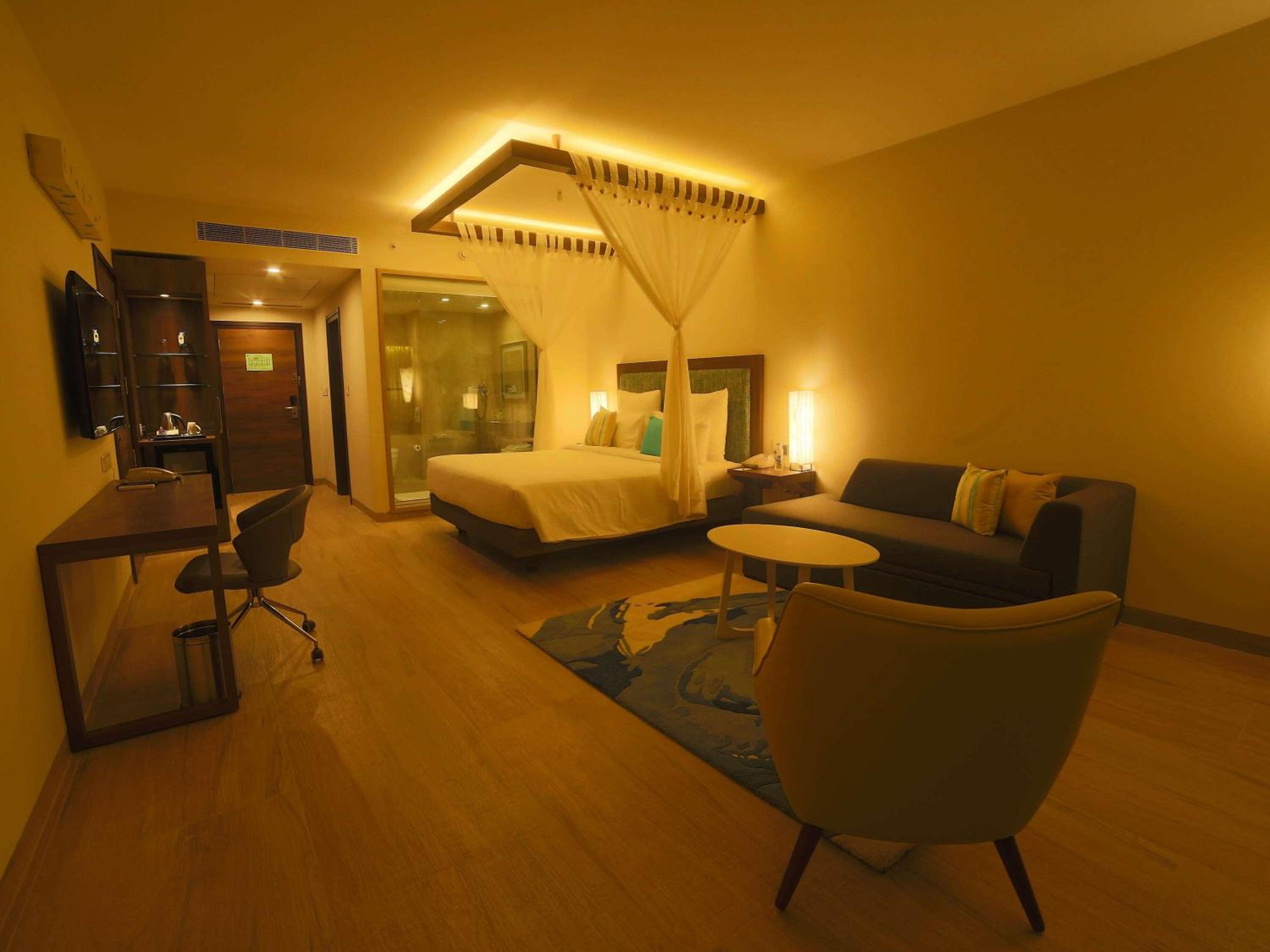 Deluxe Double Room - Executive Floor photo 3