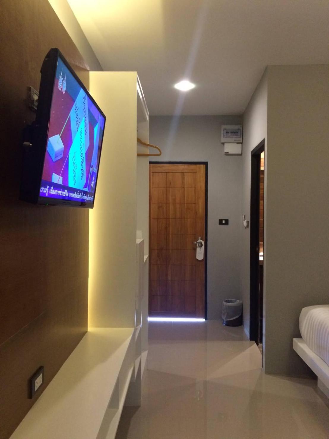Standard Twin Room - Photo 5