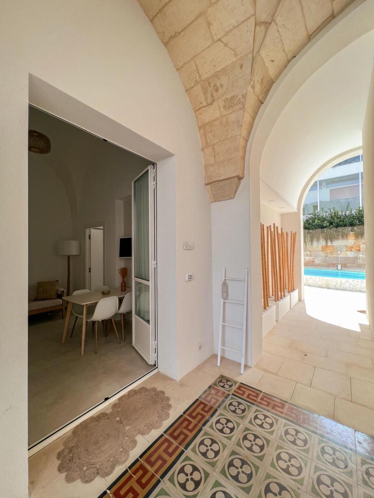 Two-Bedroom Apartment with Partial Ocean View photo 2